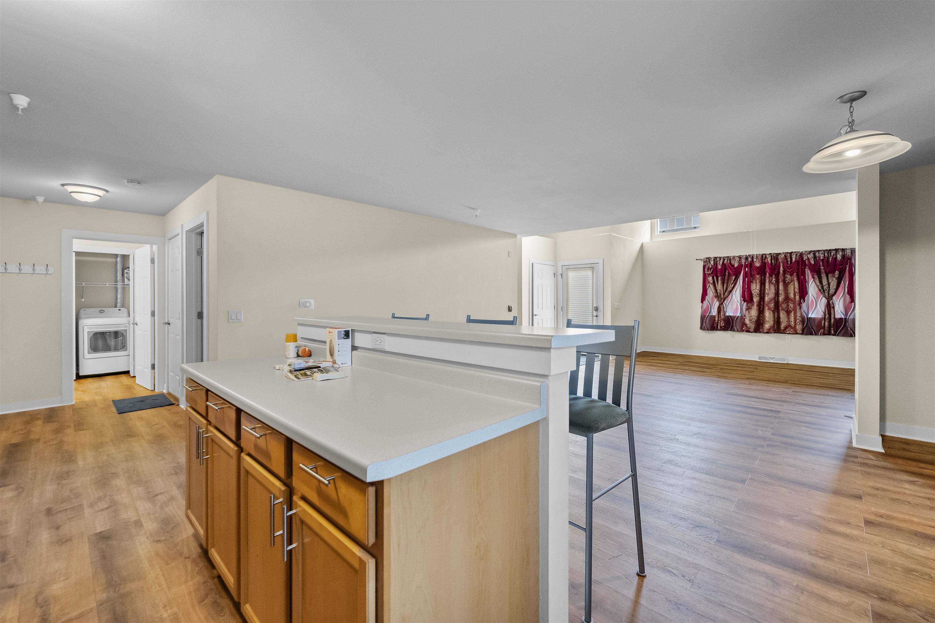 511 Knightsbridge Road