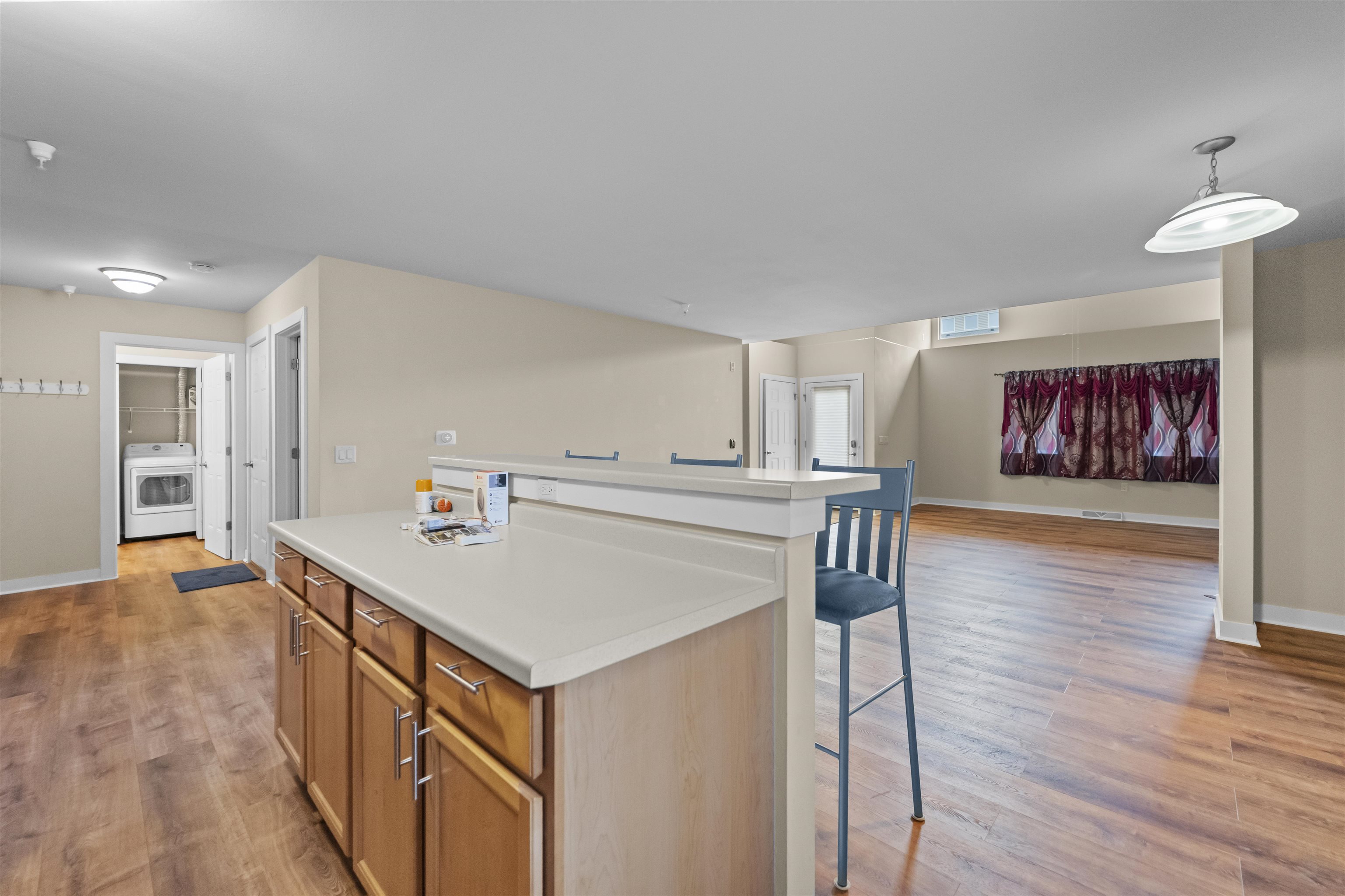 511 Knightsbridge Road