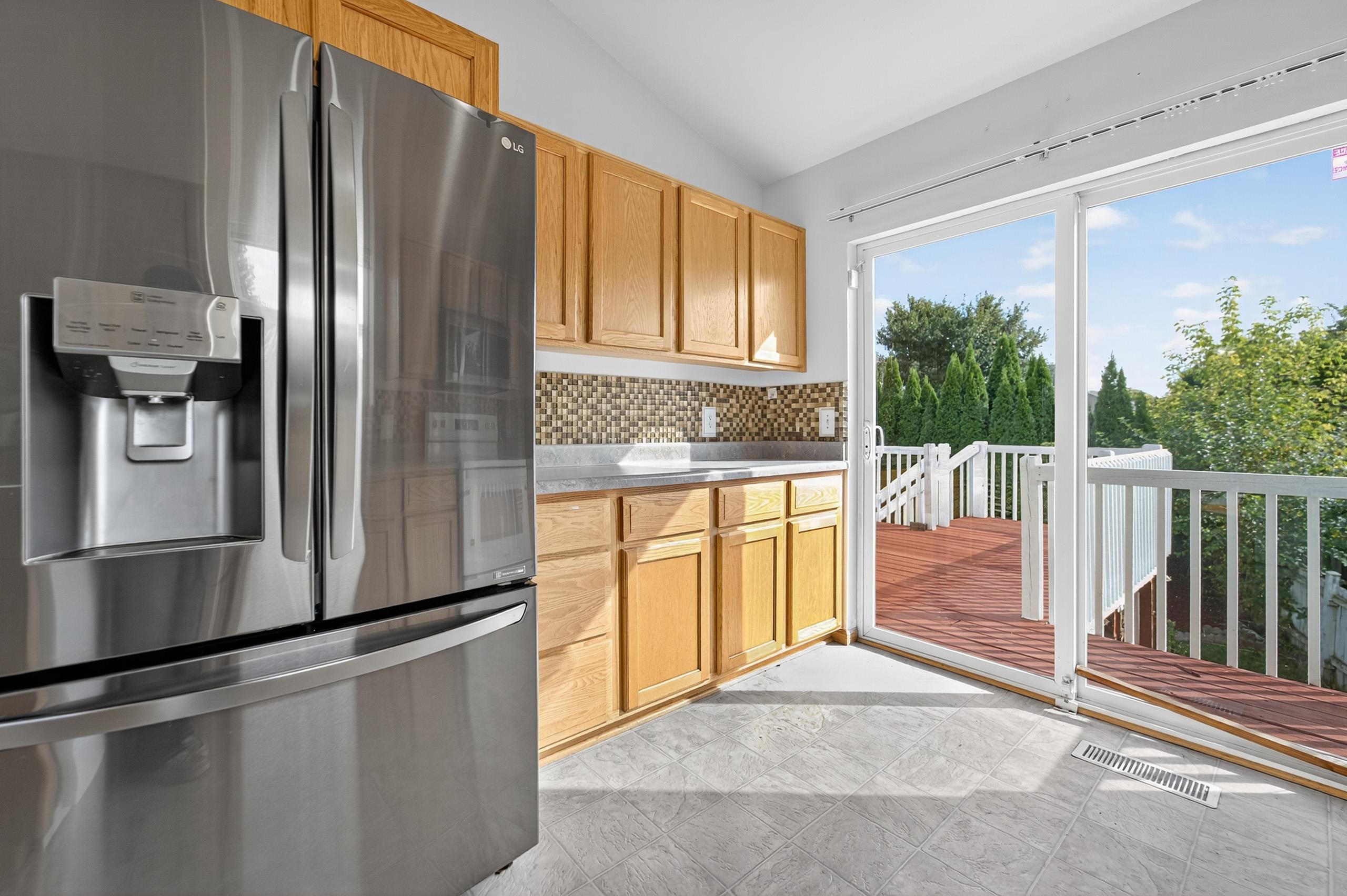 1077 Gas Light Drive