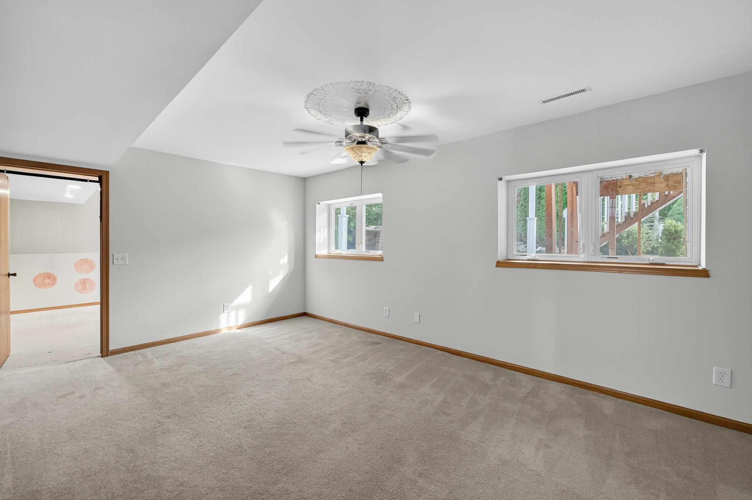 1077 Gas Light Drive