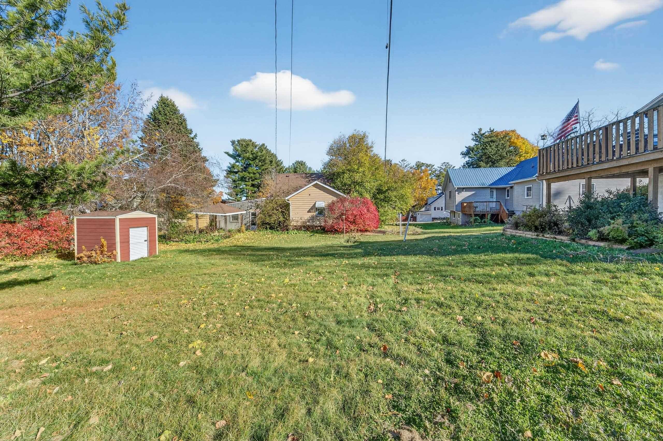 506 W Division Street