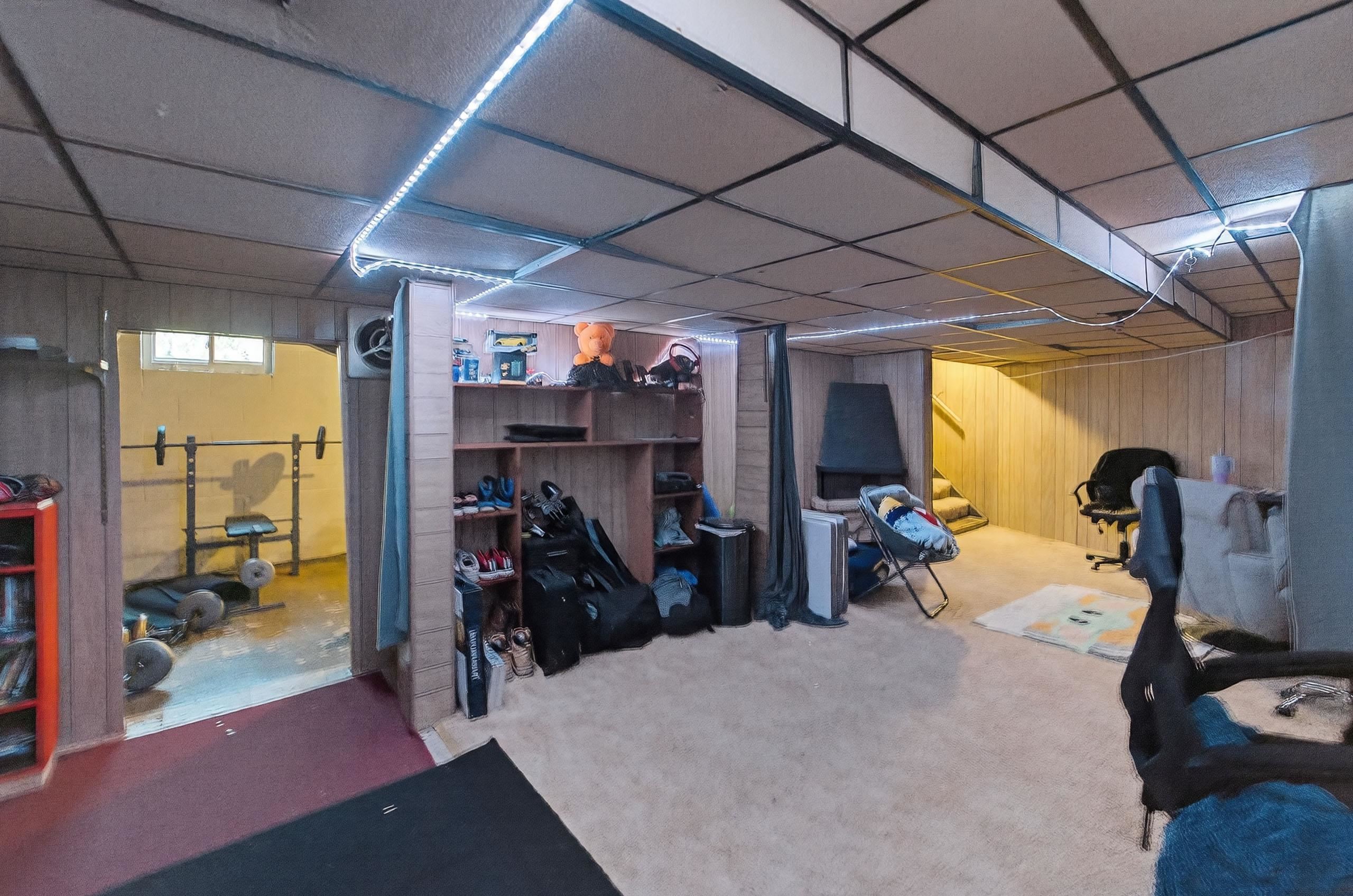 506 W Division Street