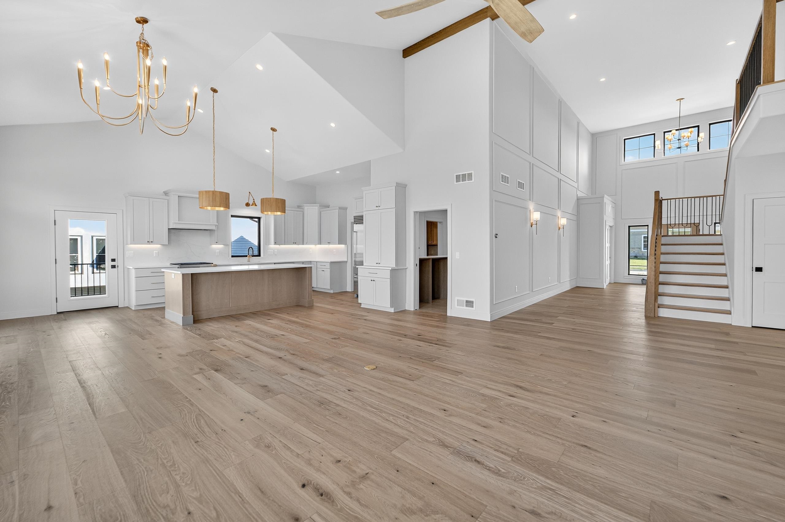 1438 Greenleaf Court