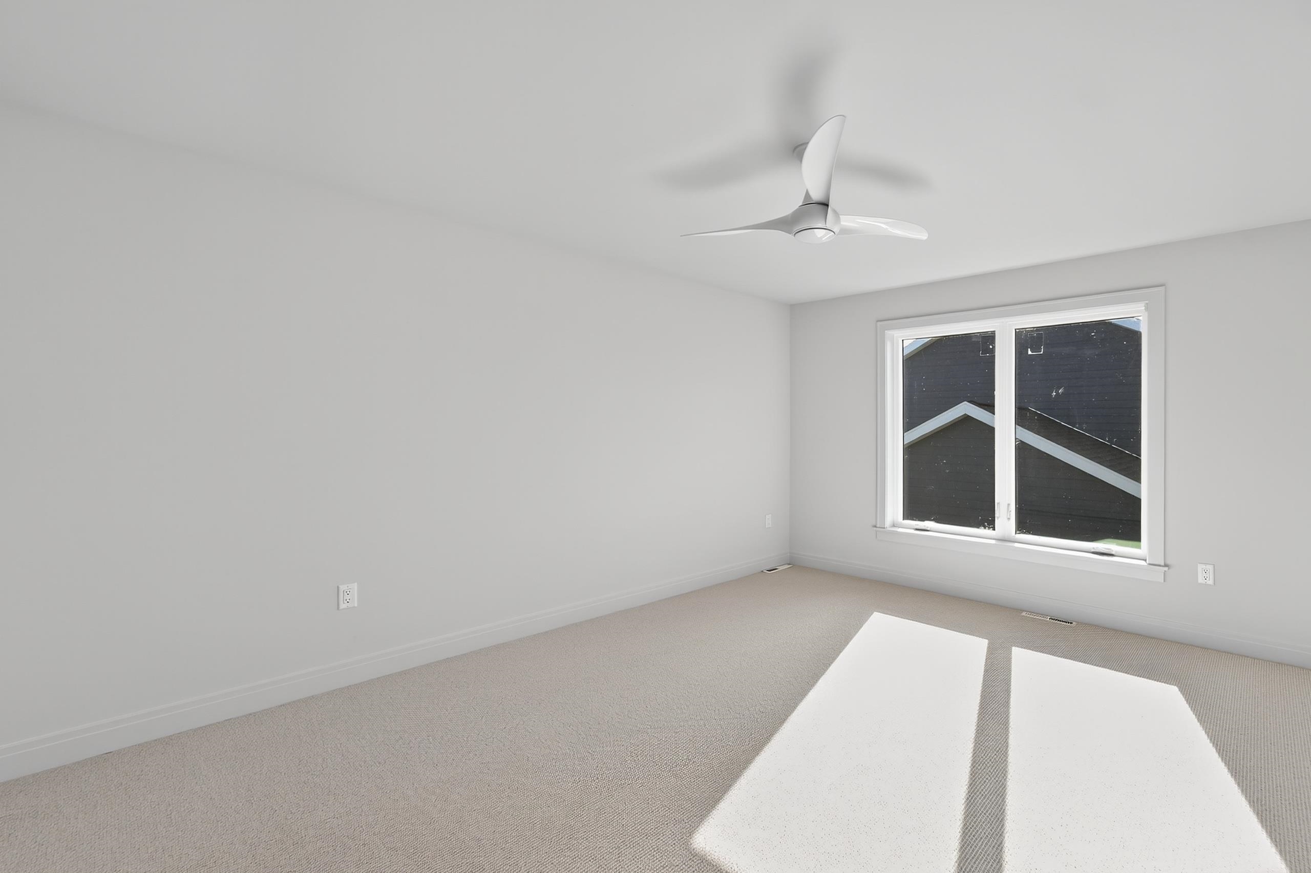 1438 Greenleaf Court
