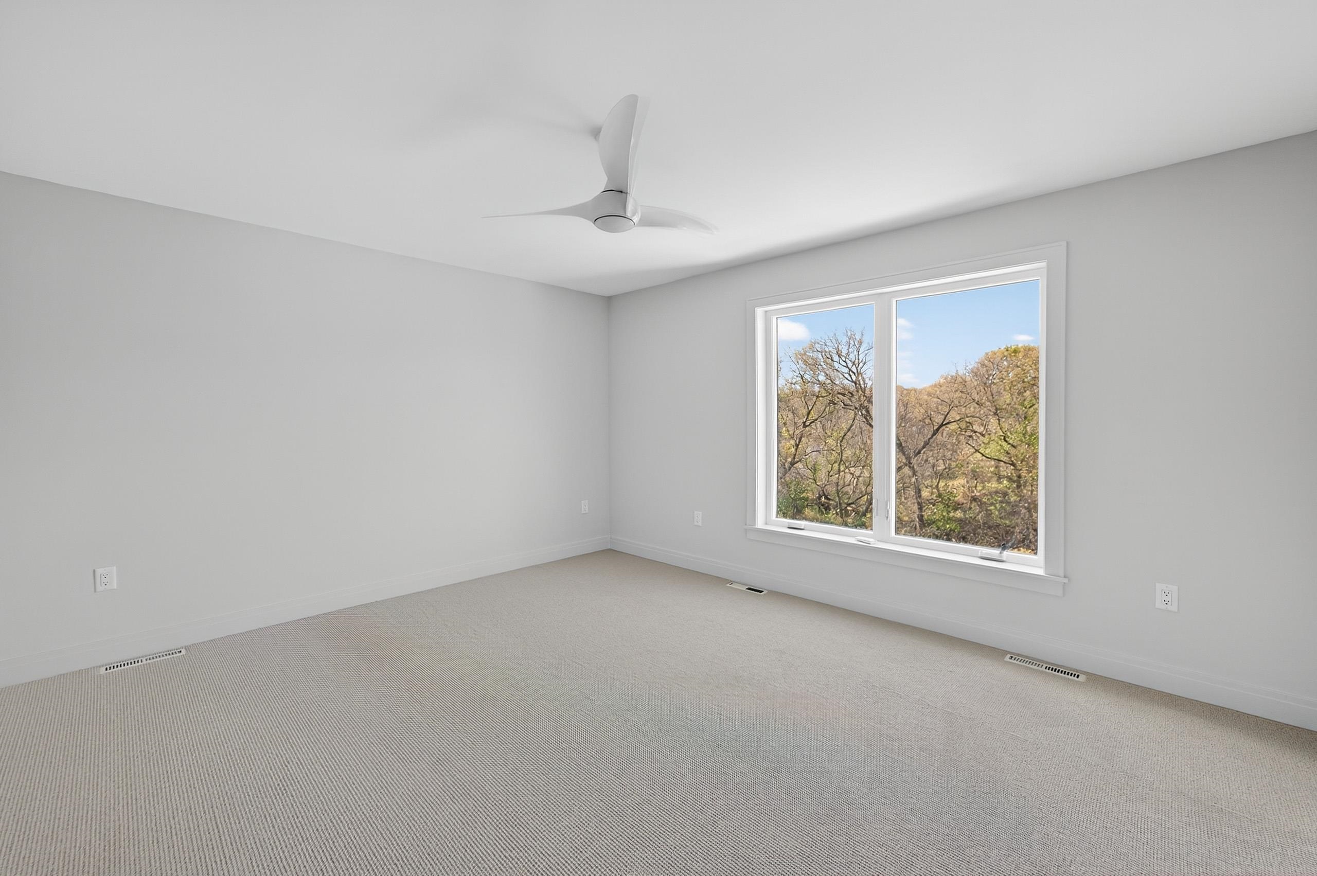 1438 Greenleaf Court