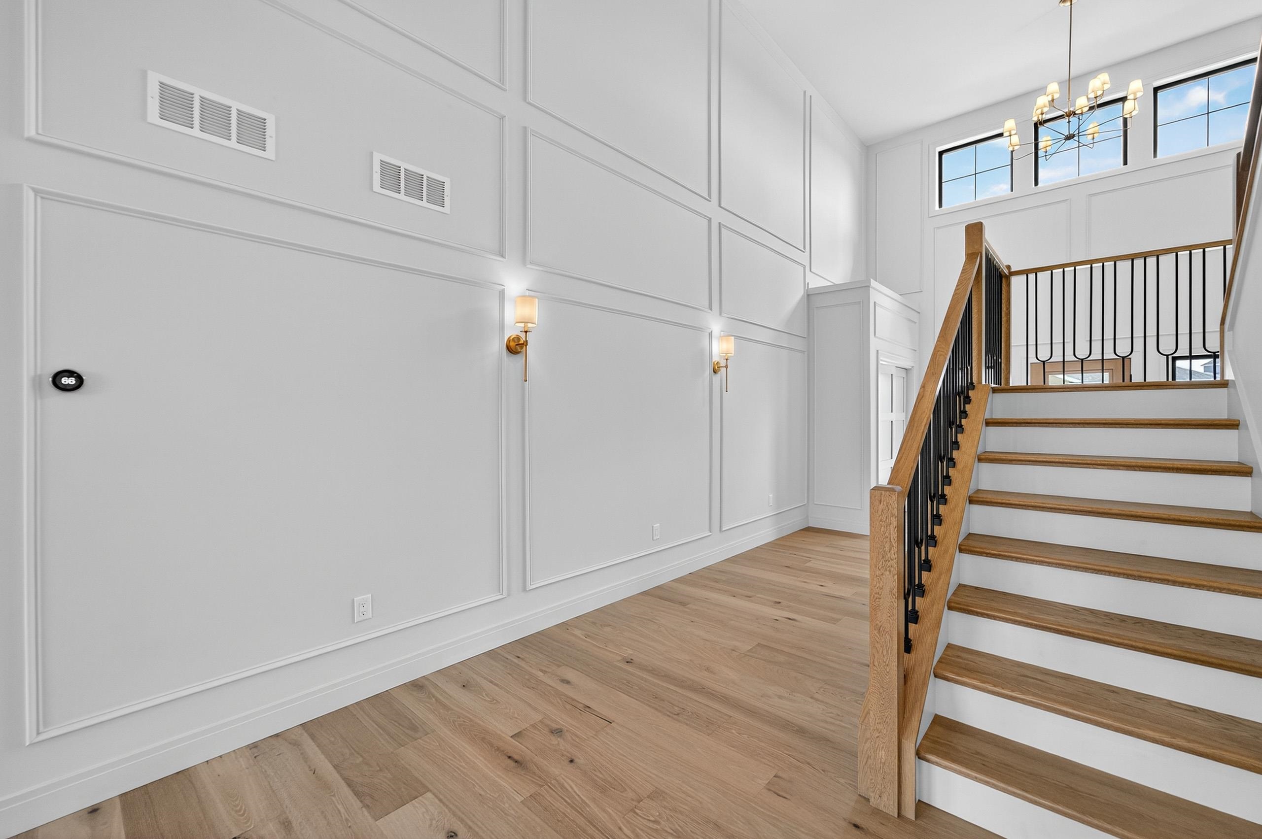 1438 Greenleaf Court