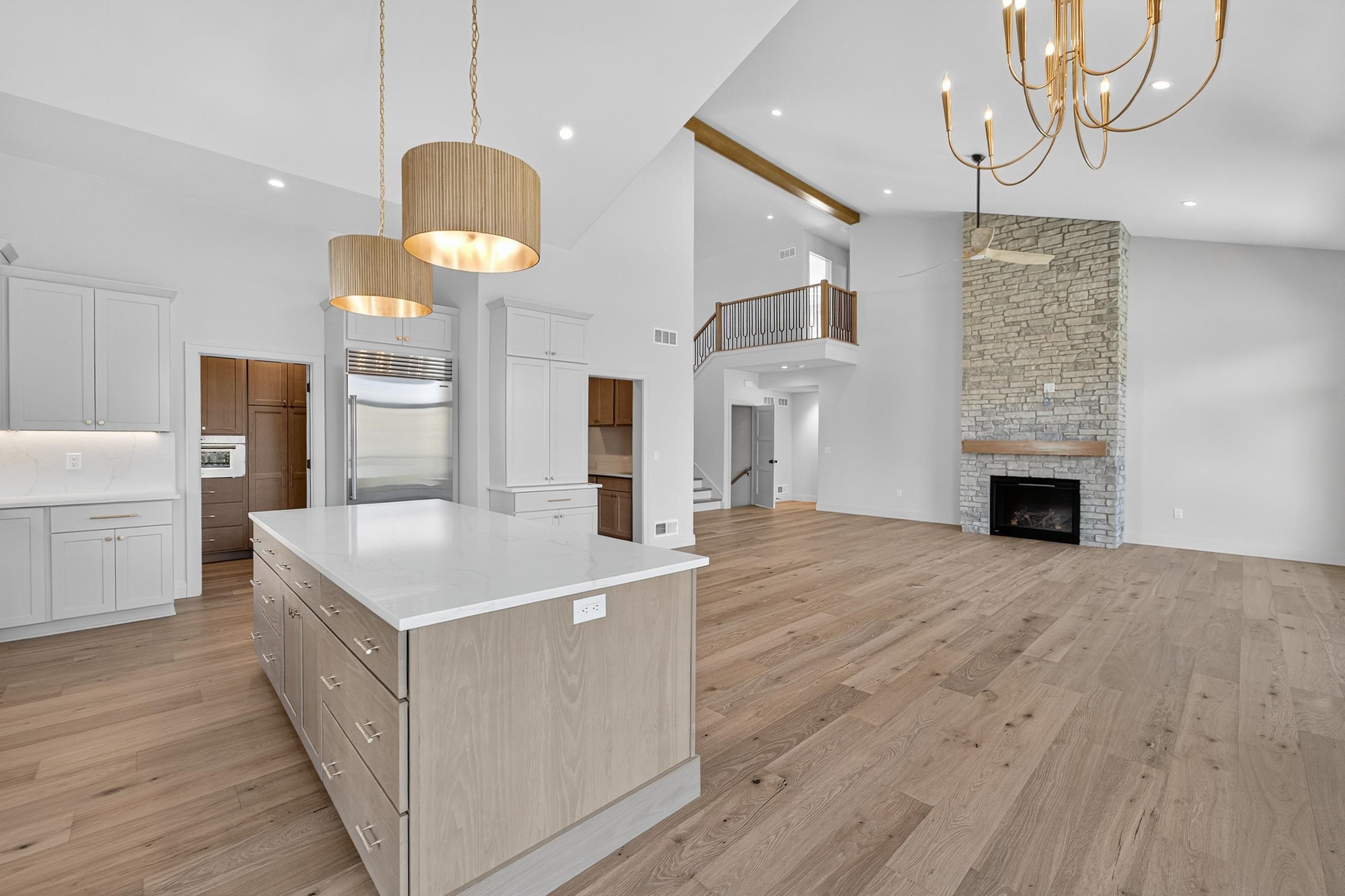 1438 Greenleaf Court