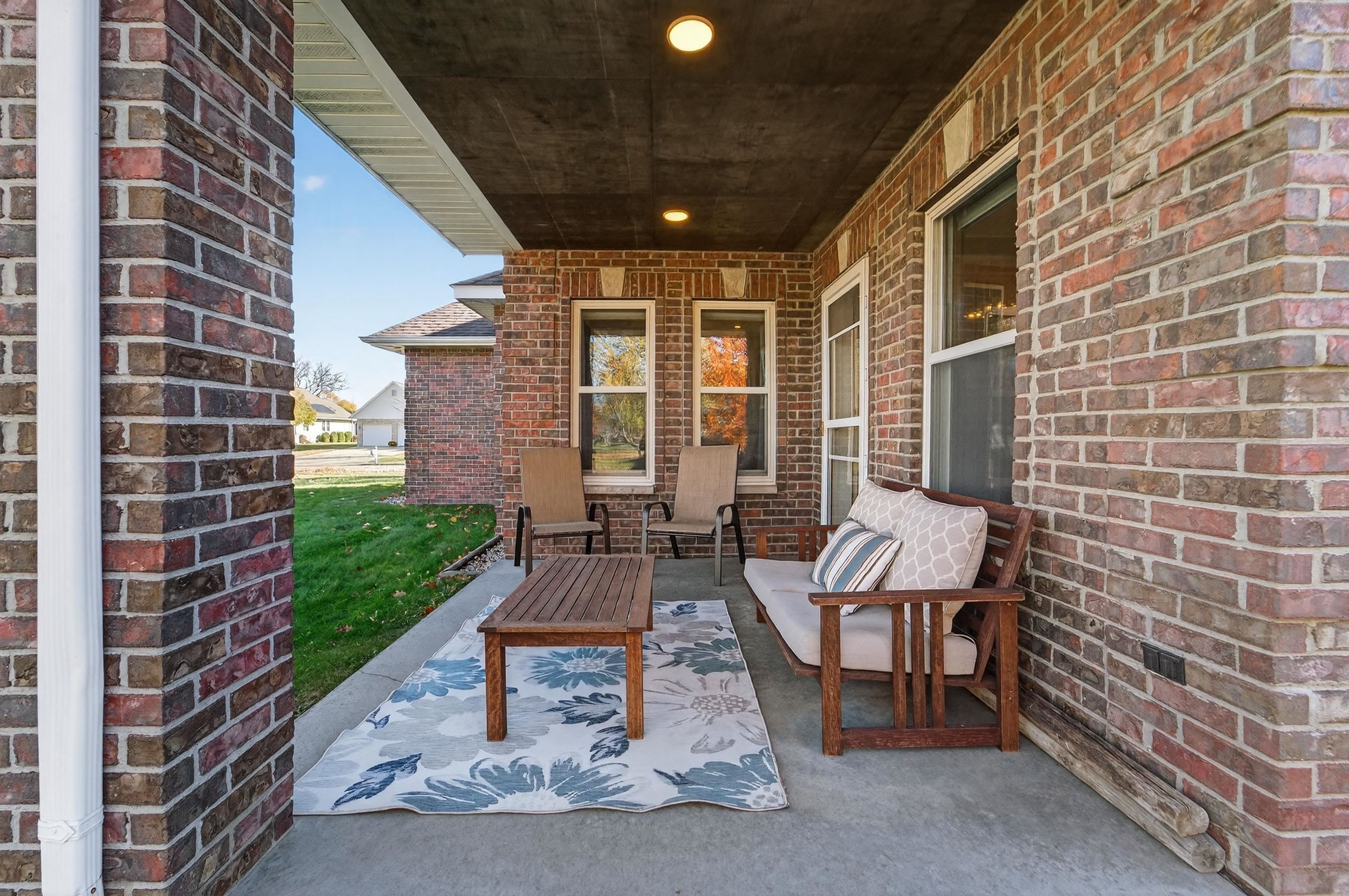 225 Mulberry Street