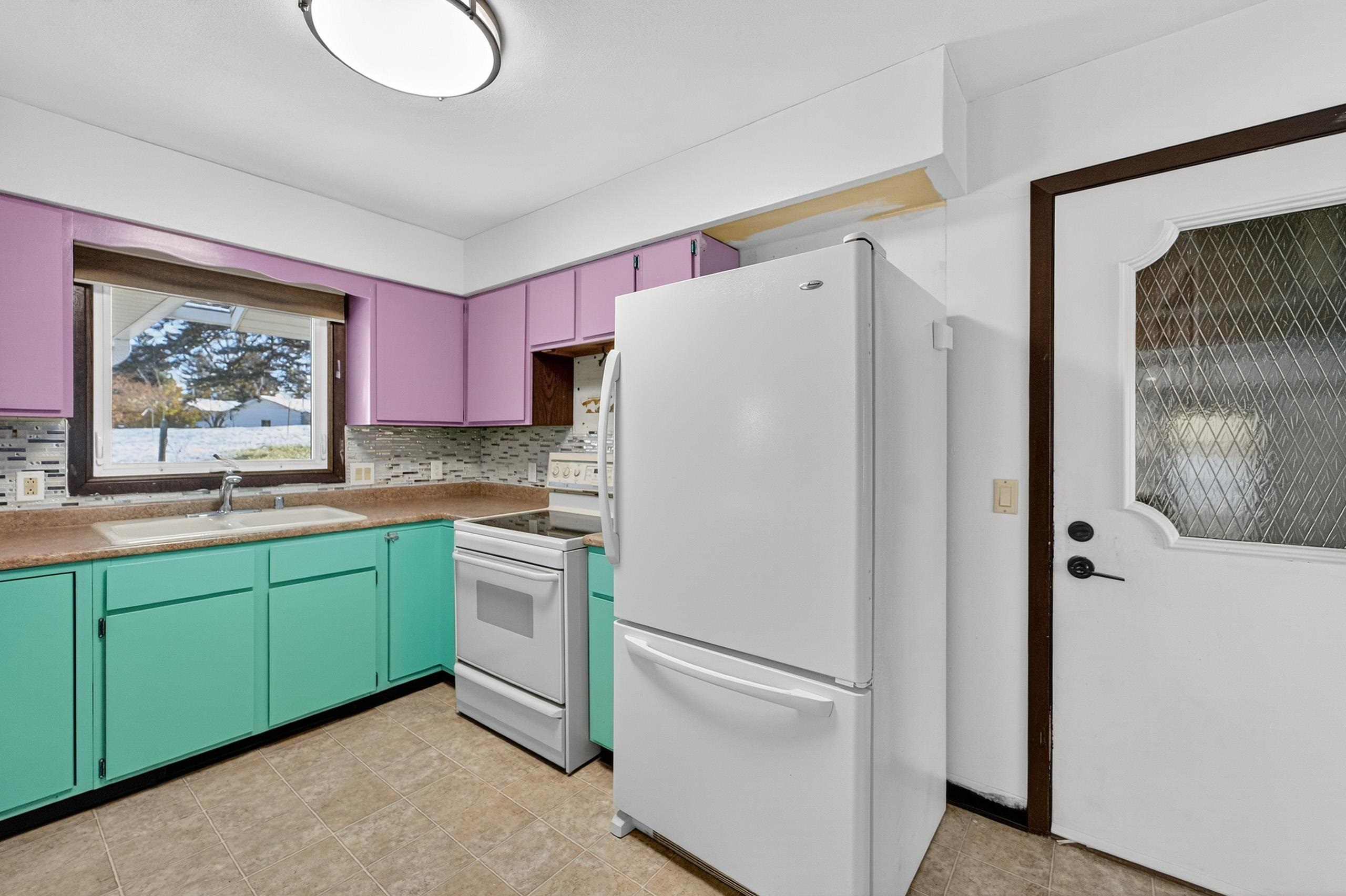 122 Hillside Circle