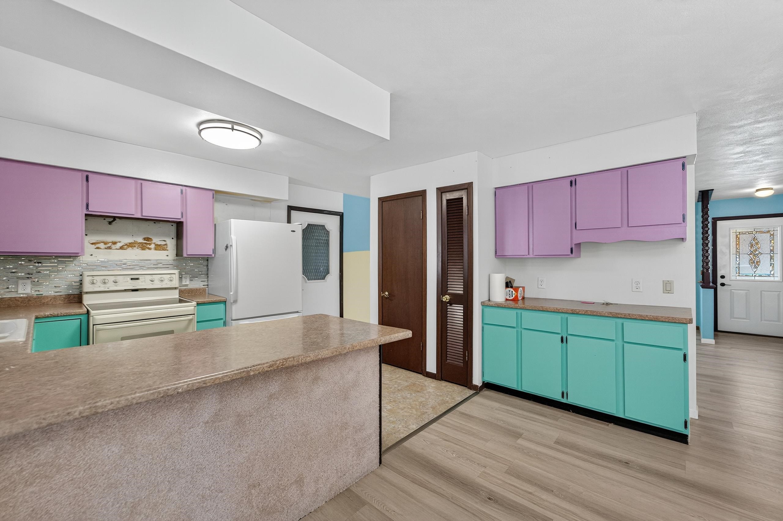 122 Hillside Circle