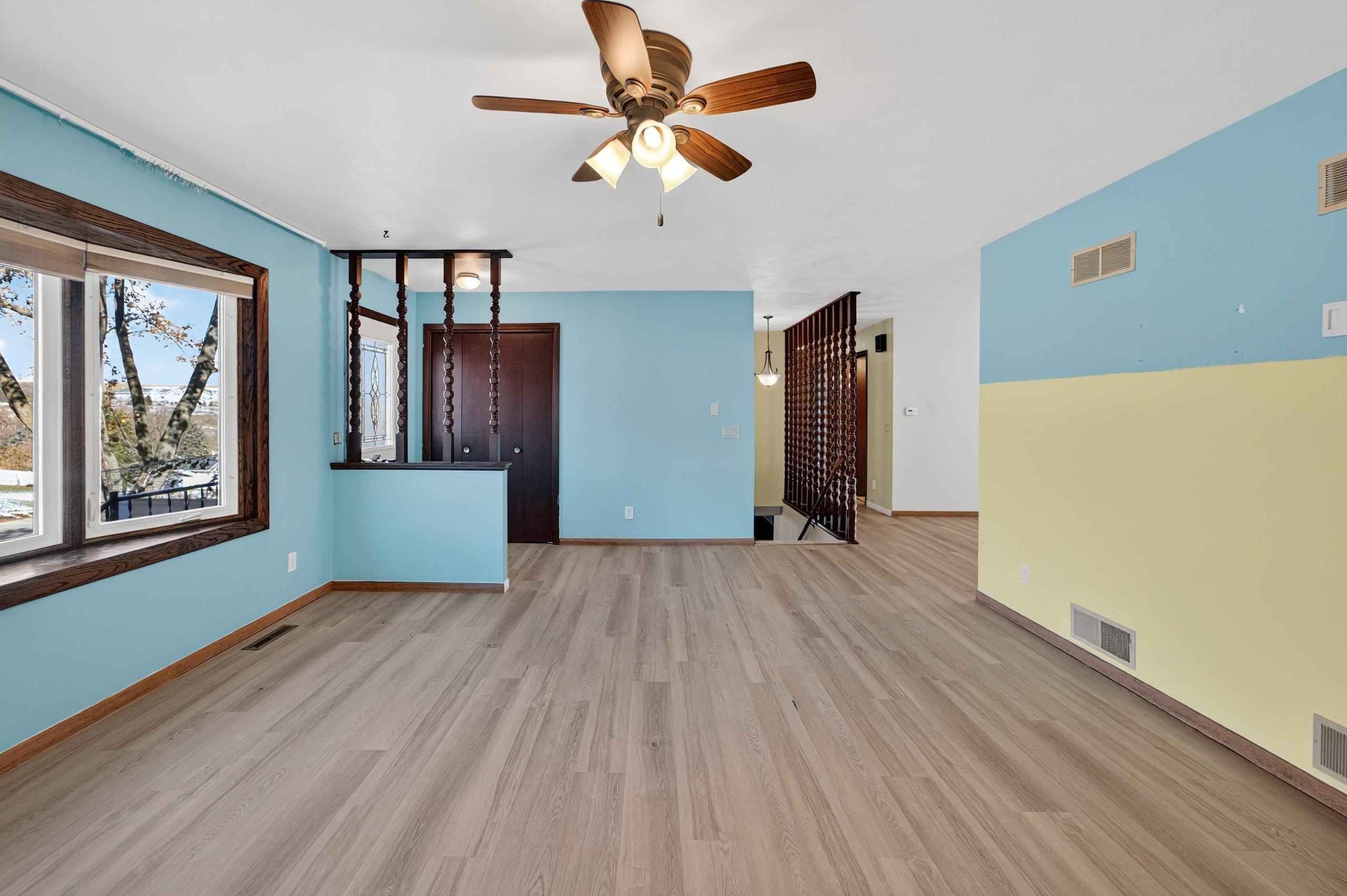 122 Hillside Circle