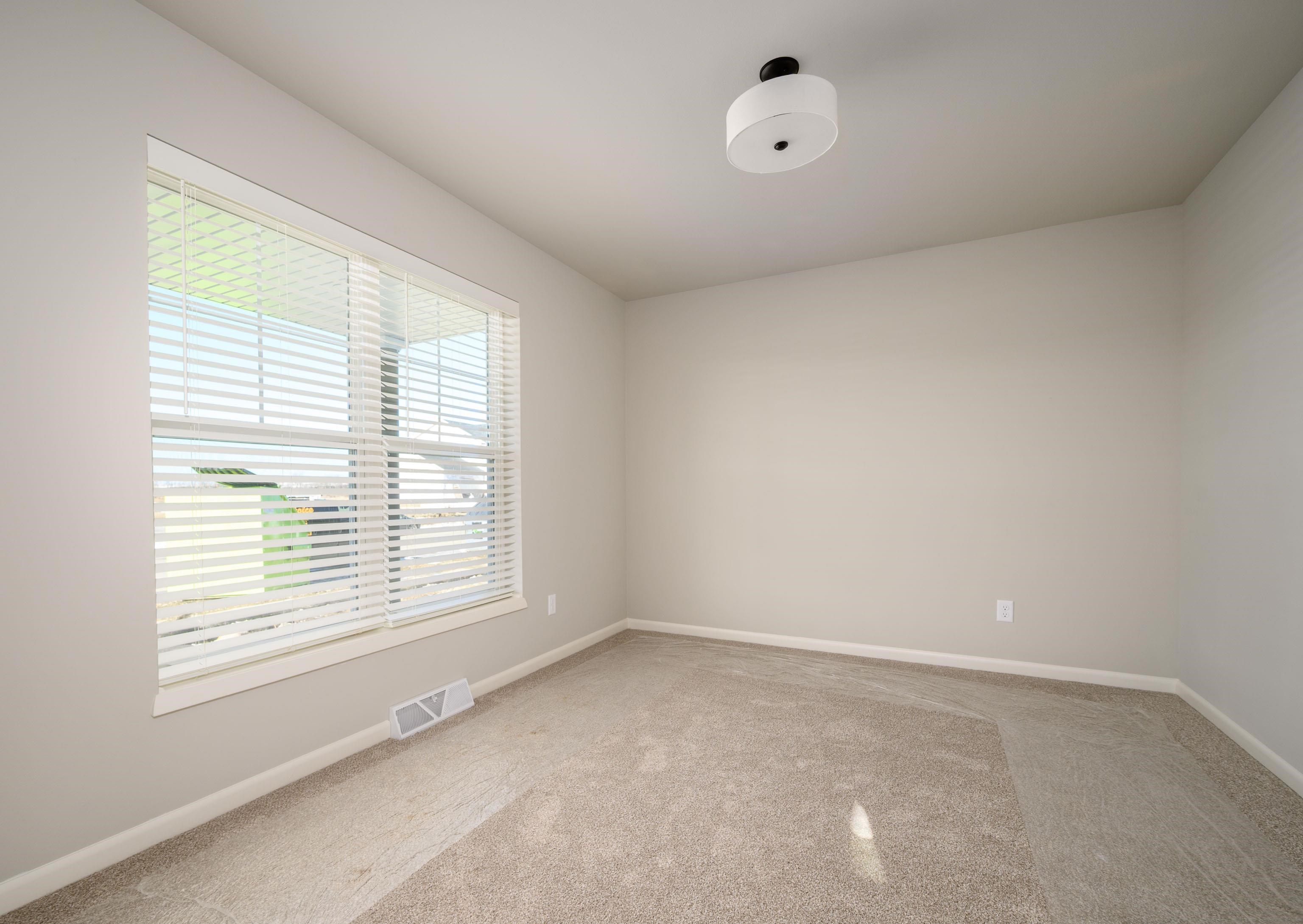 1687 Waverly Way