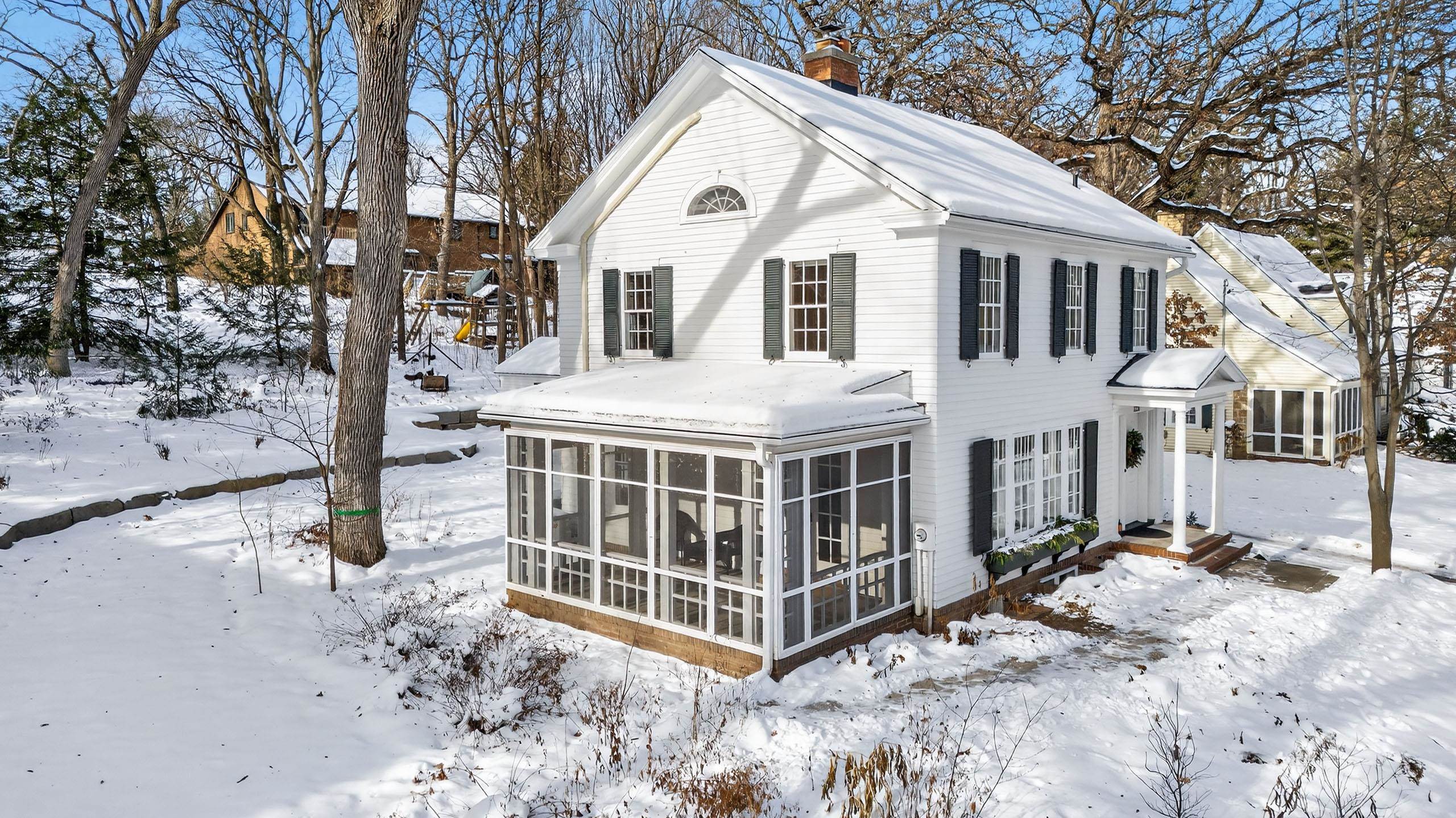 1226 Sweetbriar Road