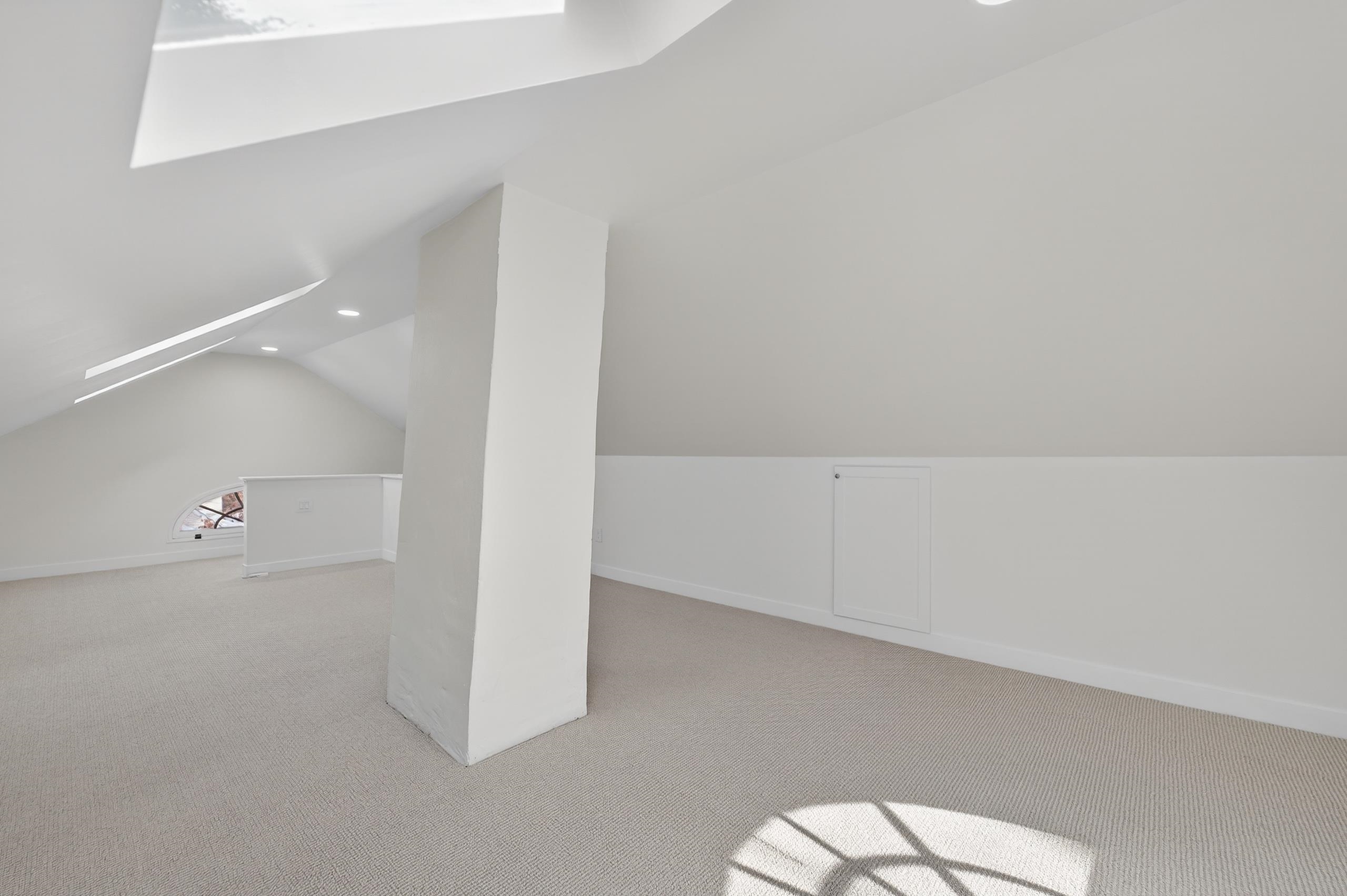 1226 Sweetbriar Road