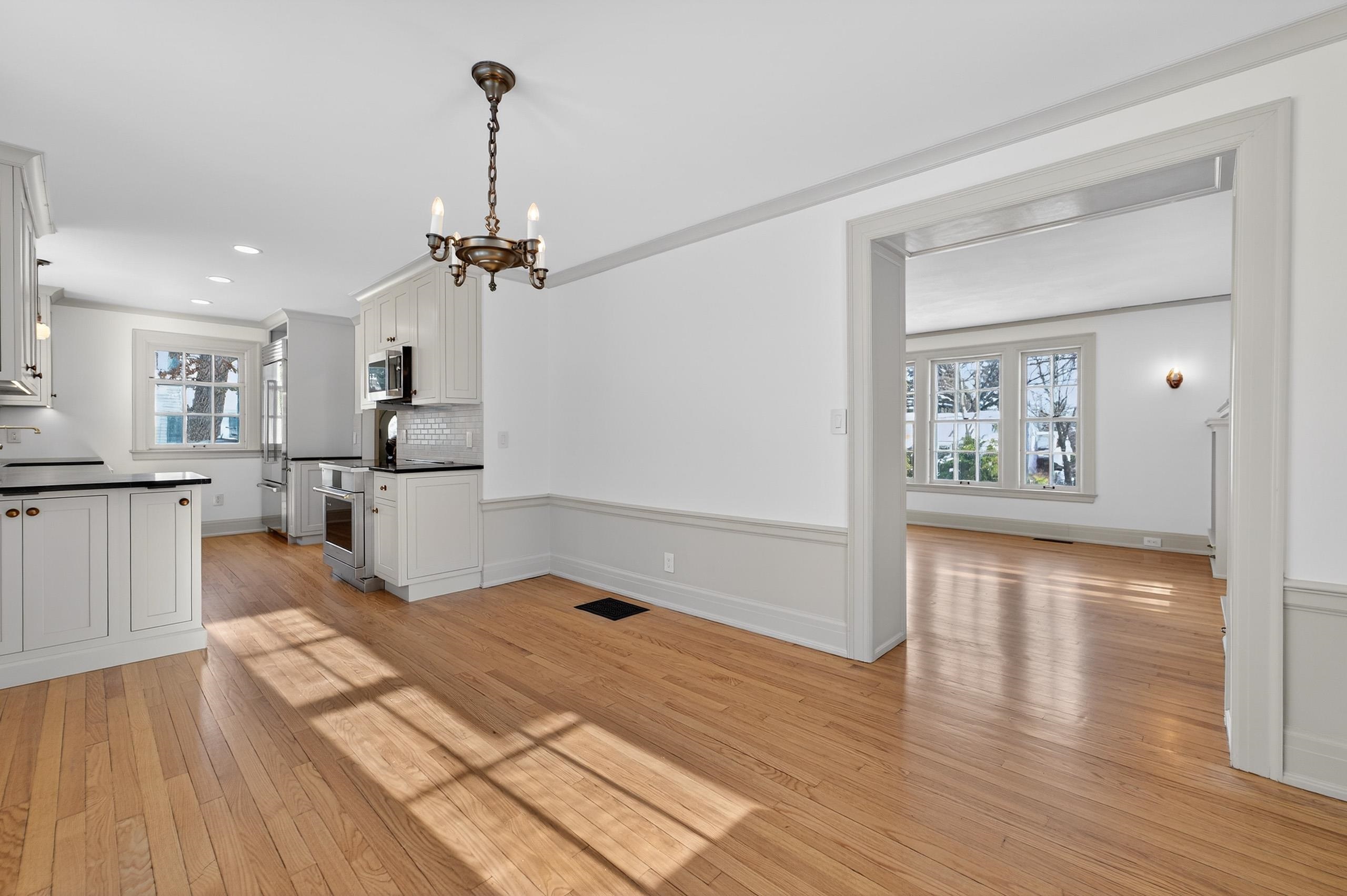 1226 Sweetbriar Road