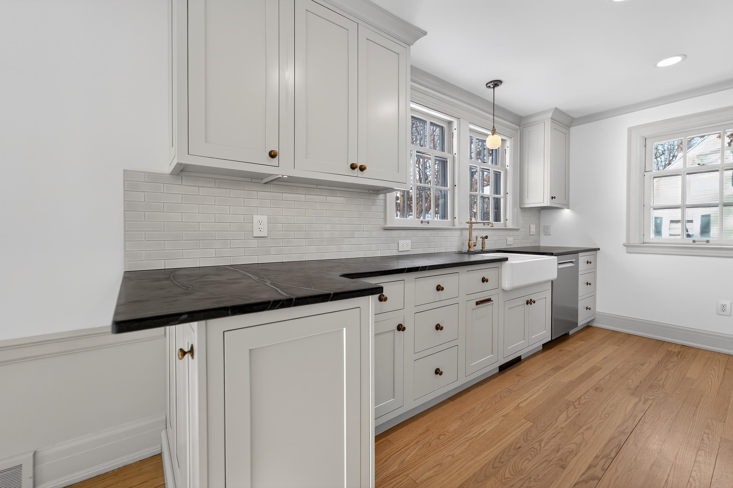 1226 Sweetbriar Road