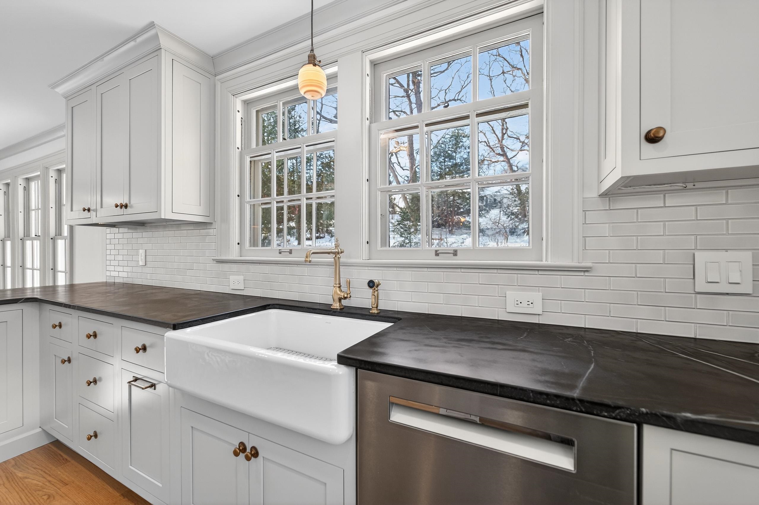 1226 Sweetbriar Road