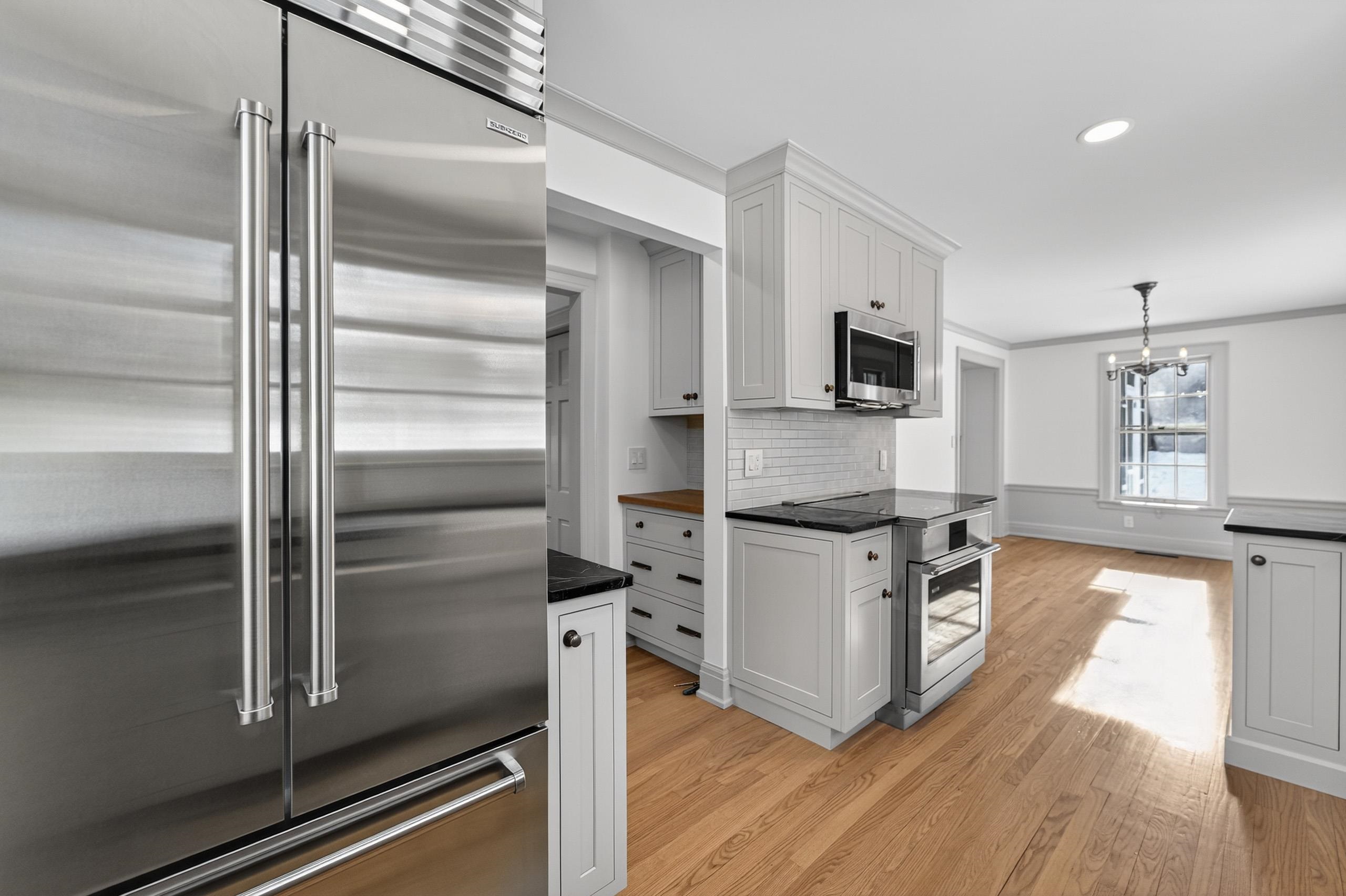 1226 Sweetbriar Road