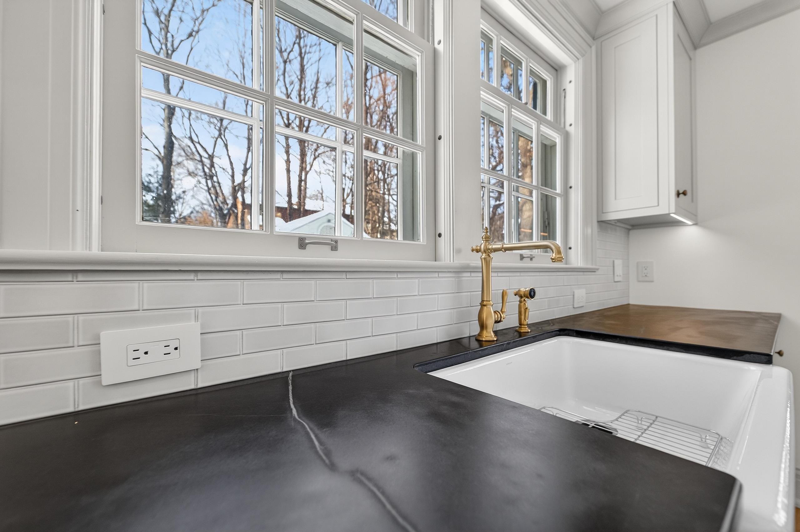 1226 Sweetbriar Road