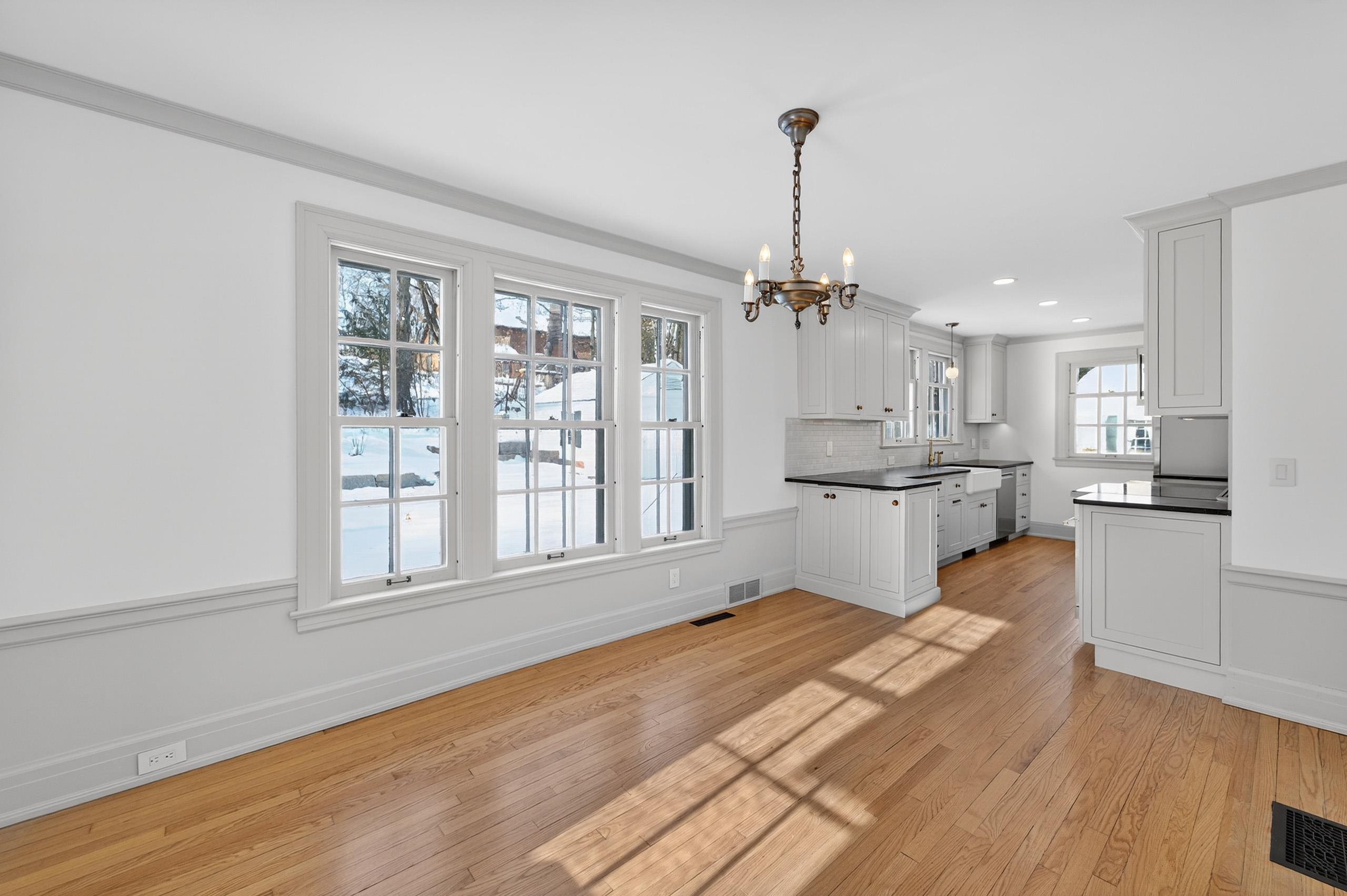 1226 Sweetbriar Road