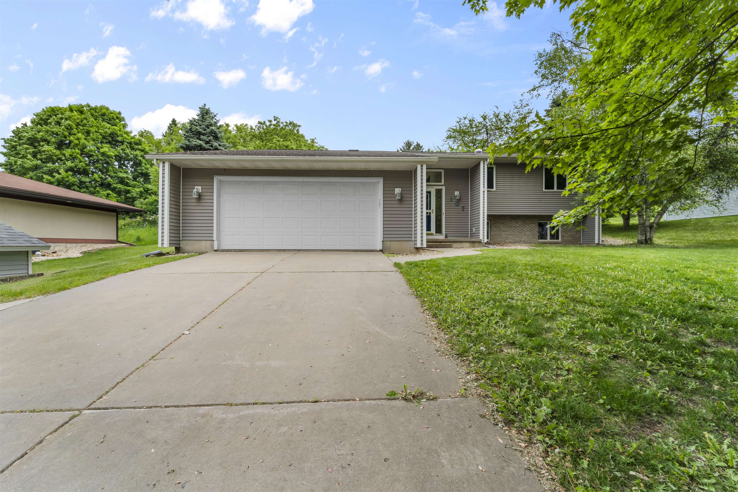 107 Ravine Road