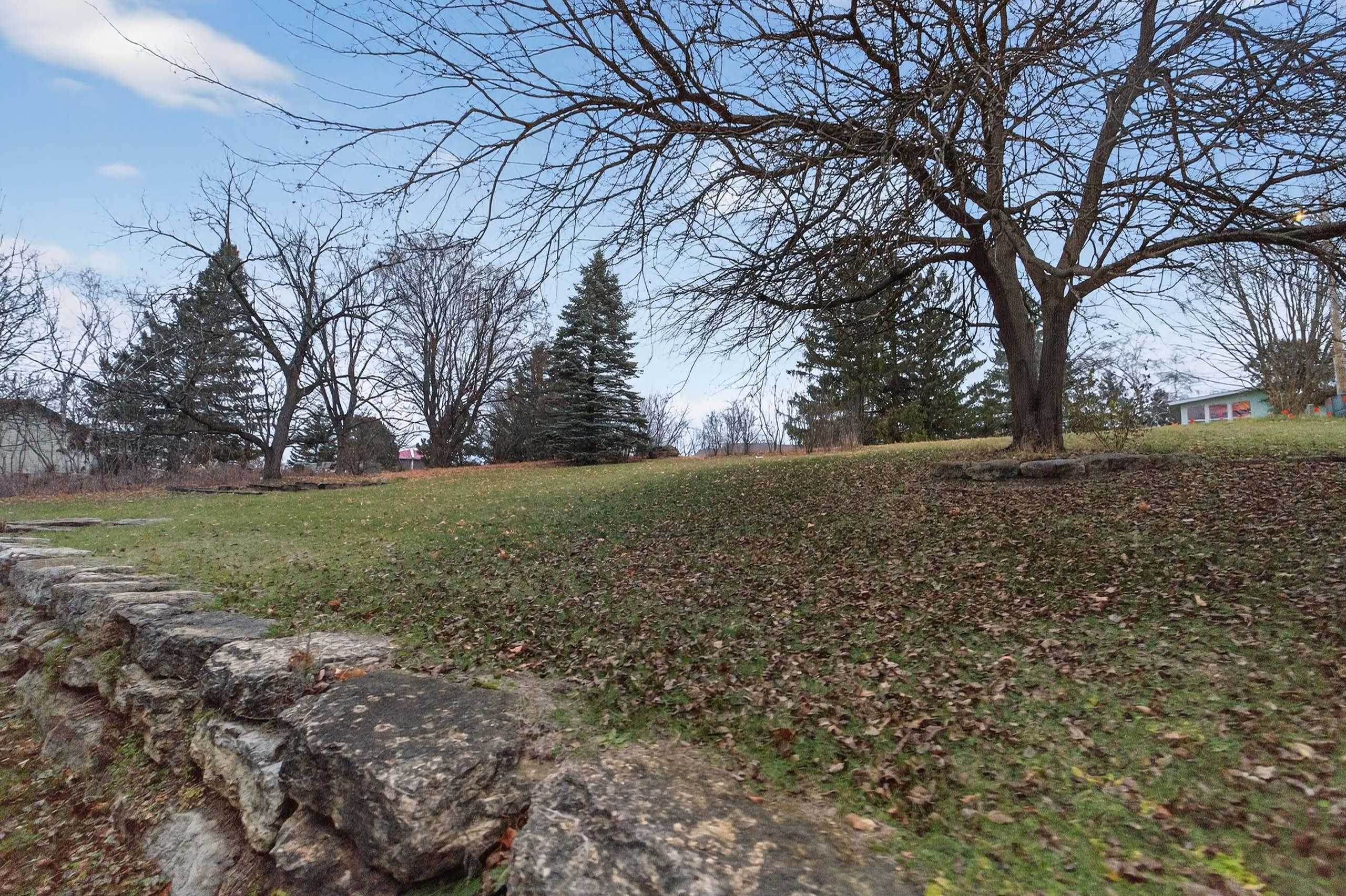 107 Ravine Road