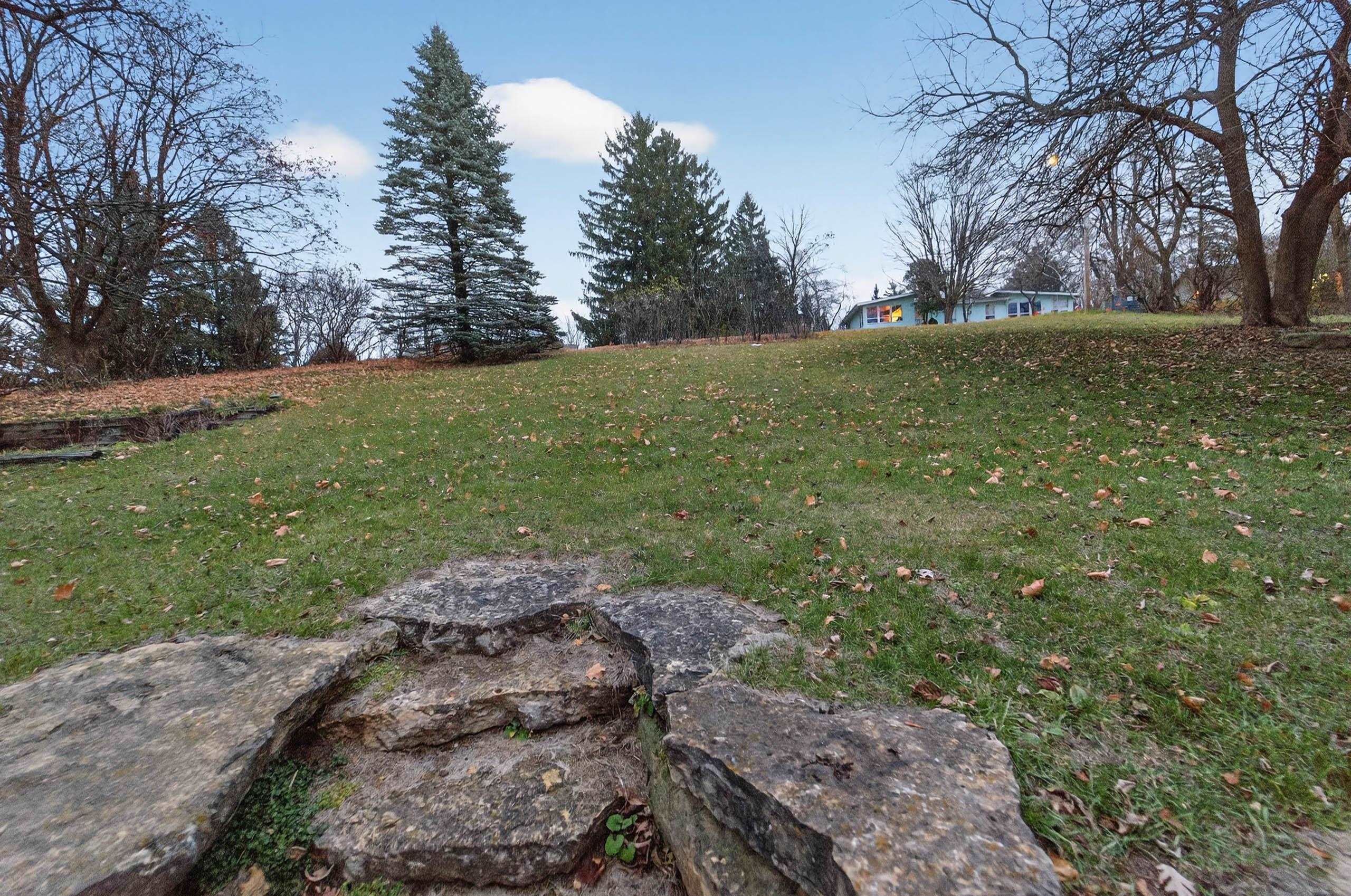 107 Ravine Road
