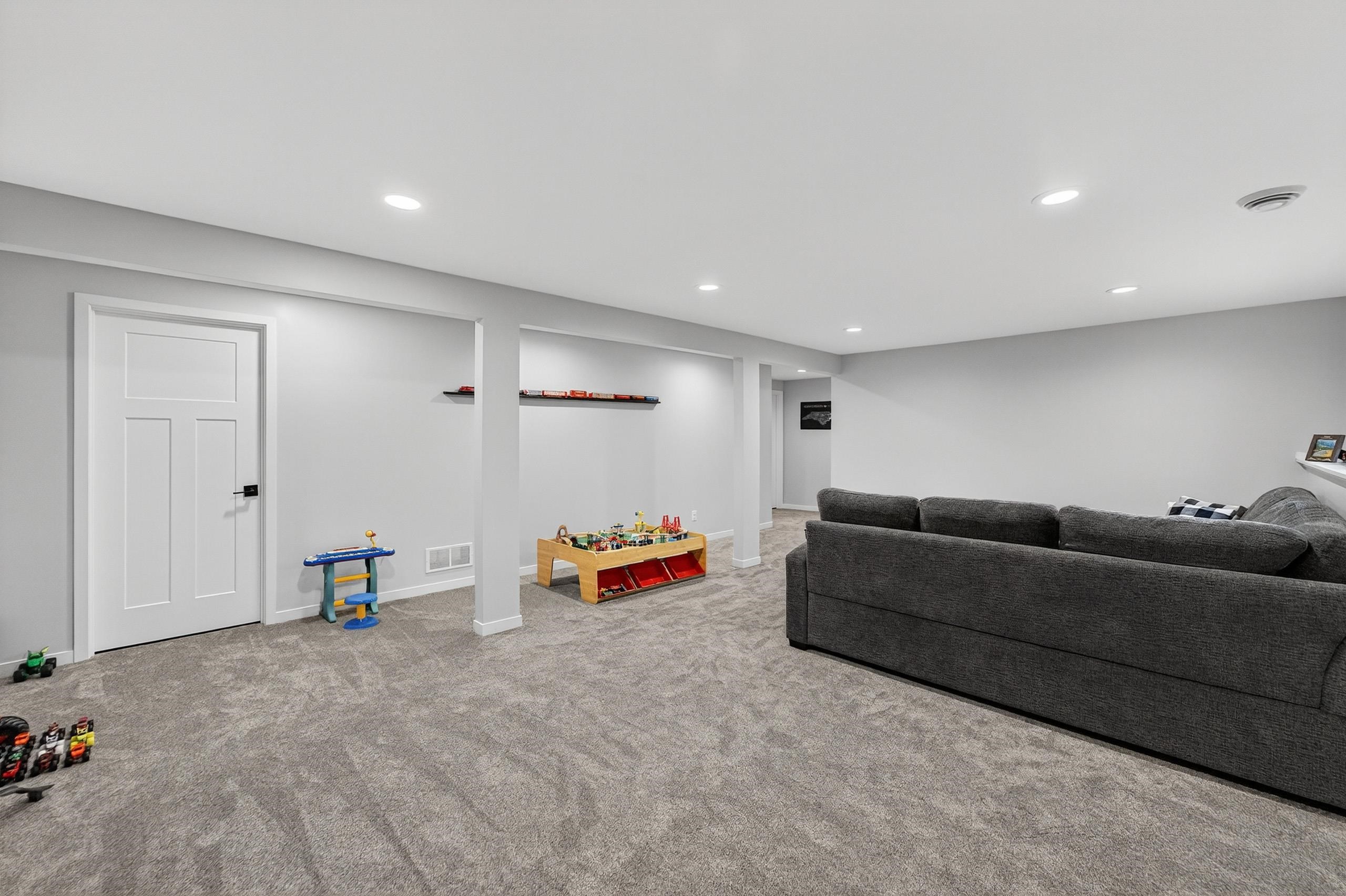 654 Locust Lane