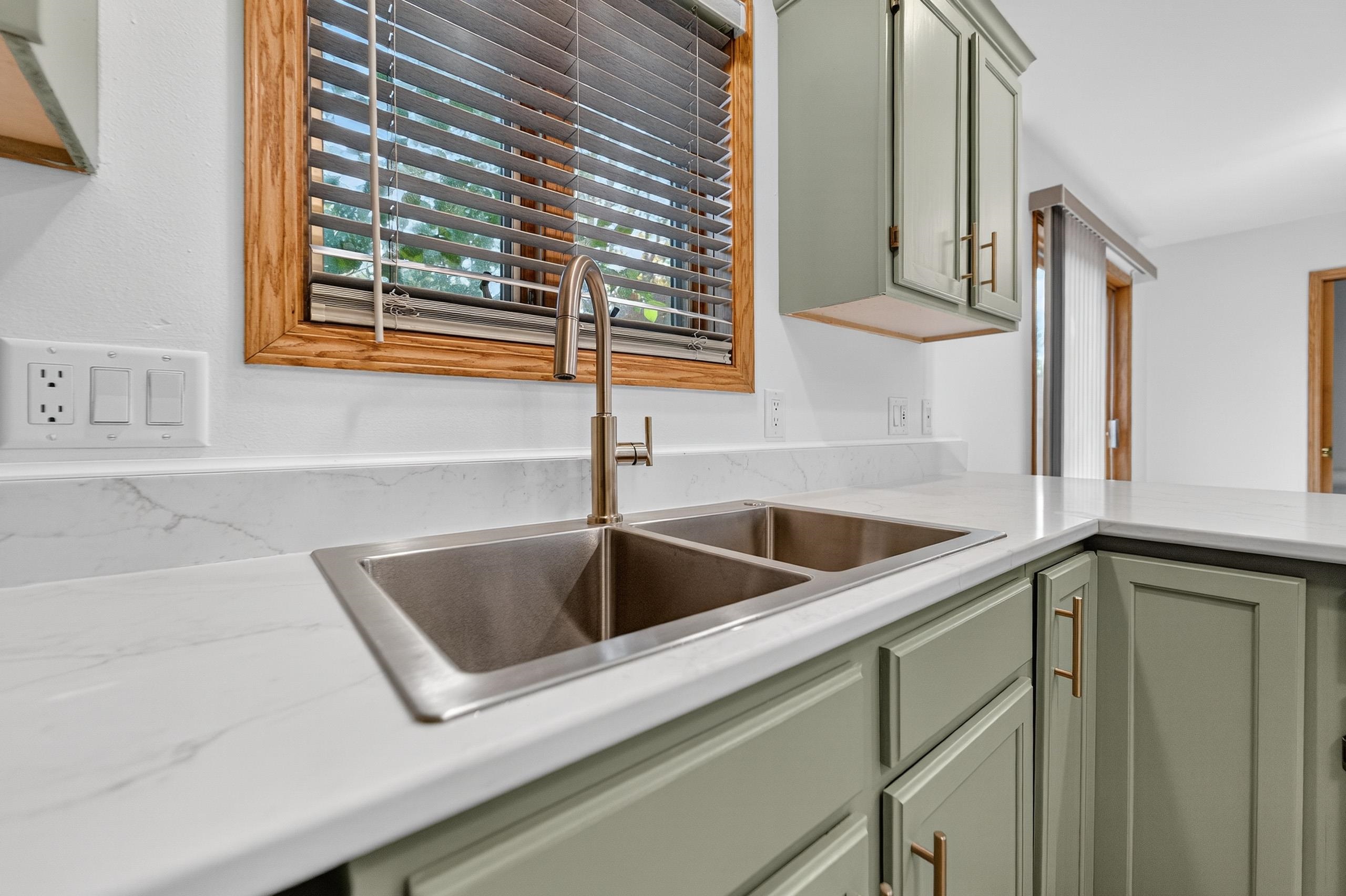 809 Southbound Drive