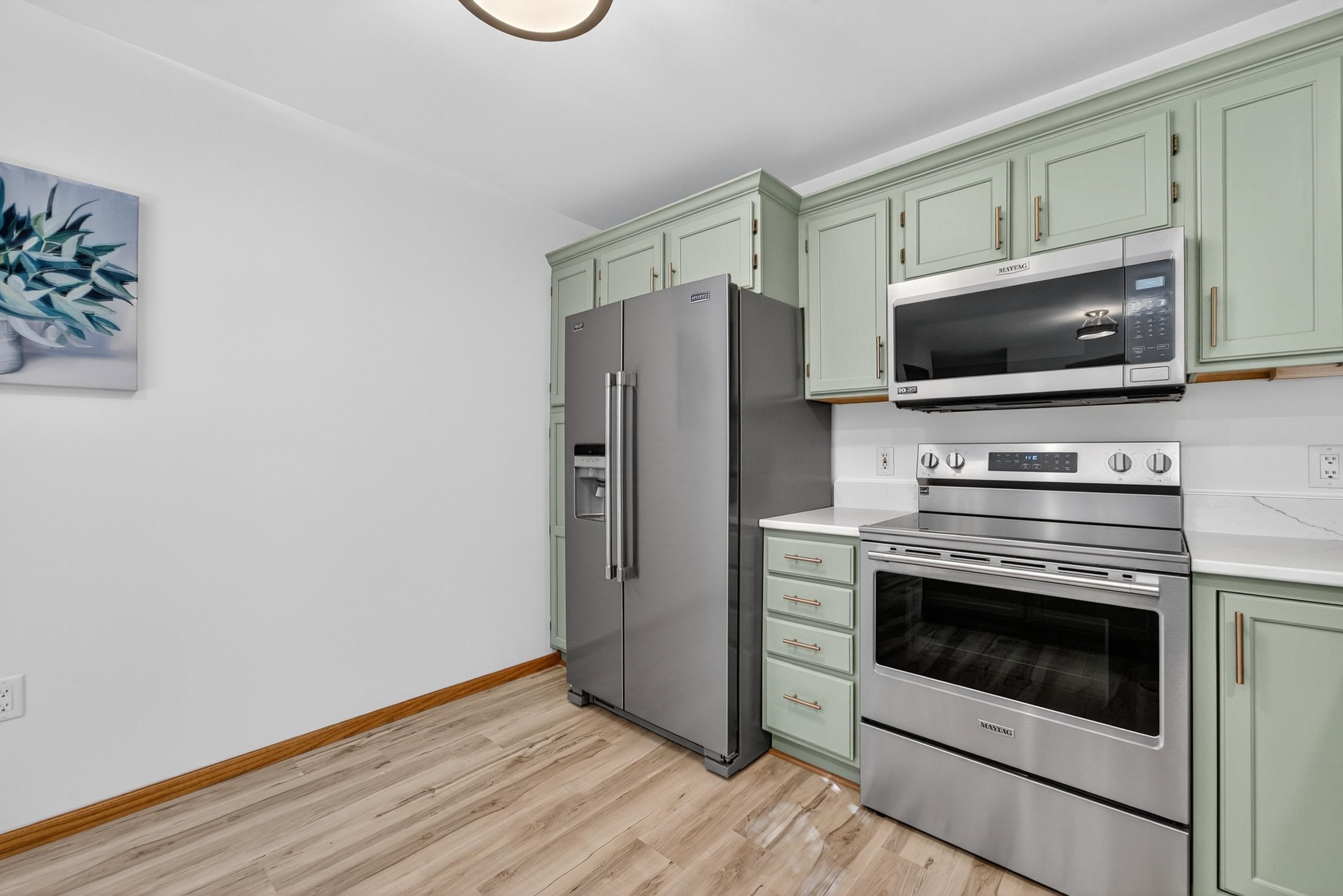 809 Southbound Drive