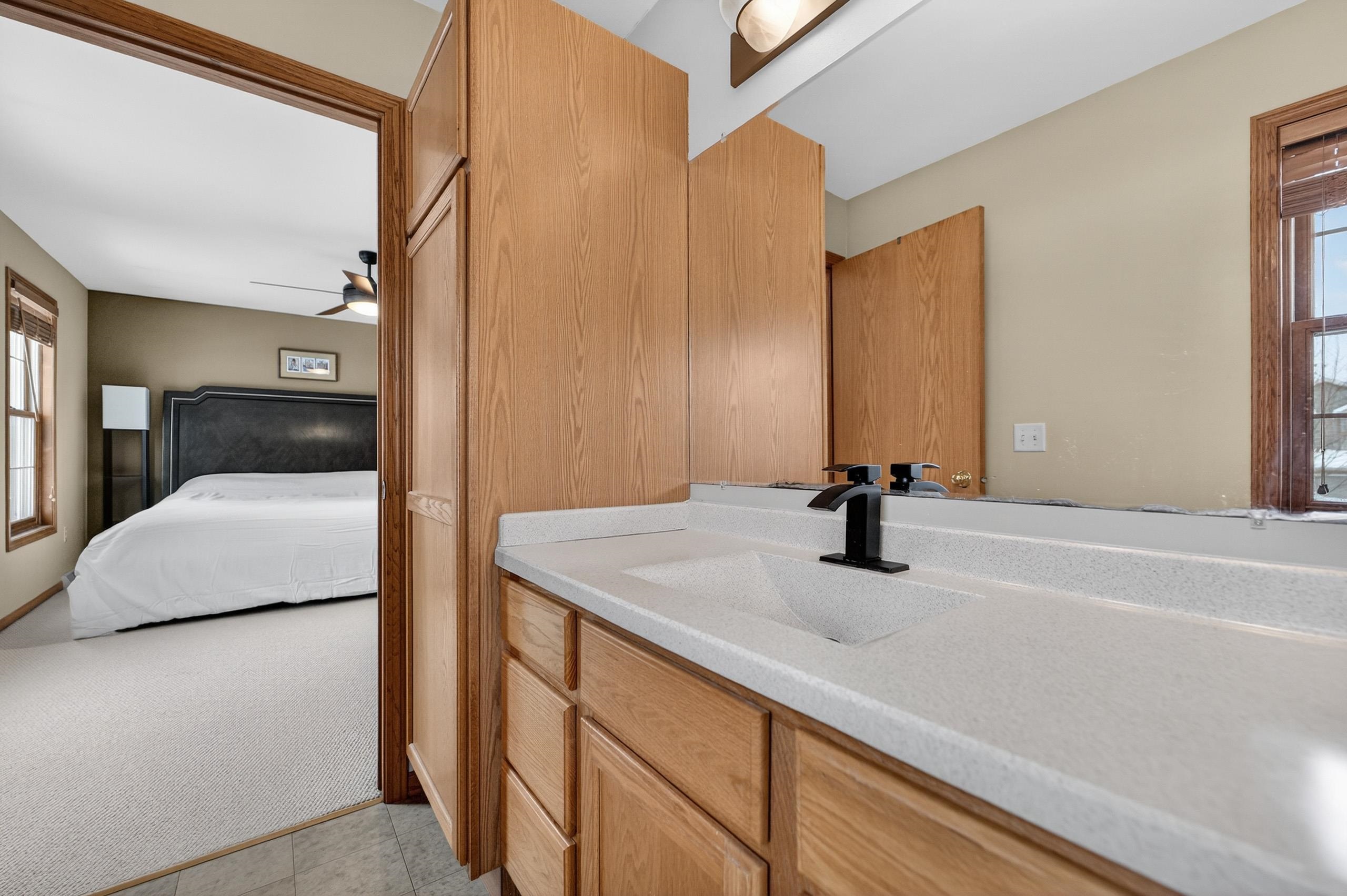 4822 Dream Lane