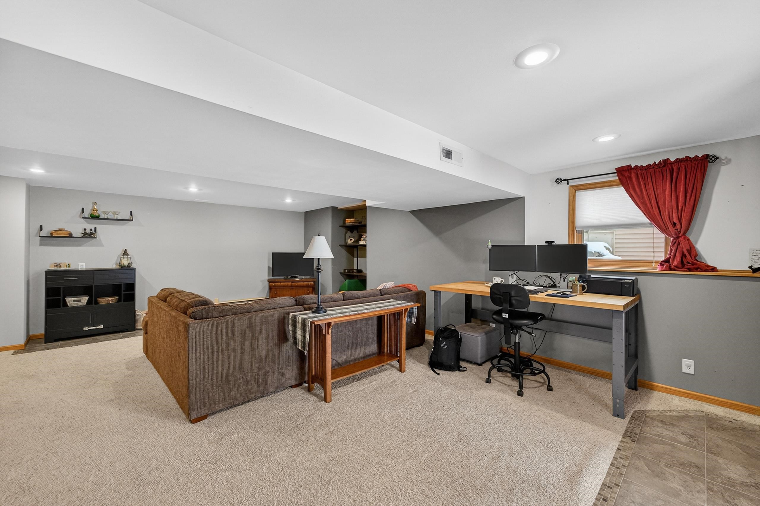 4822 Dream Lane