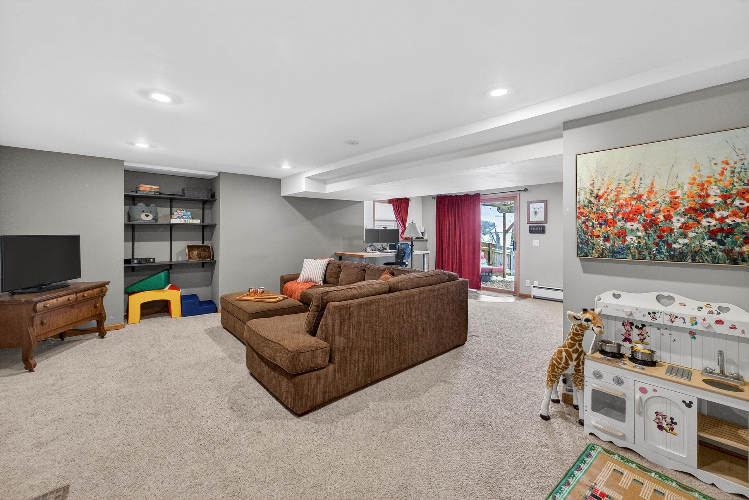 4822 Dream Lane