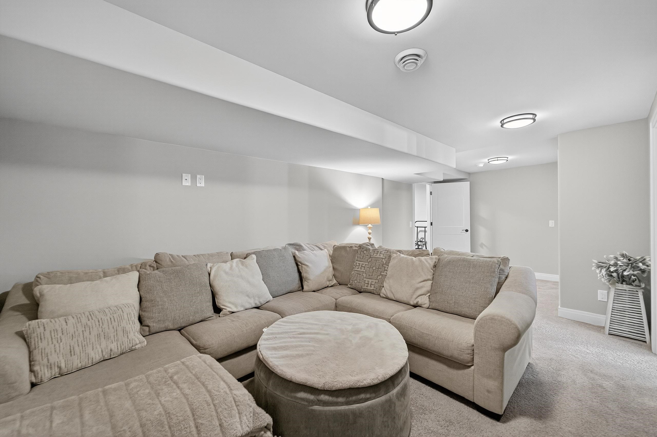 4615 Bellflower Drive