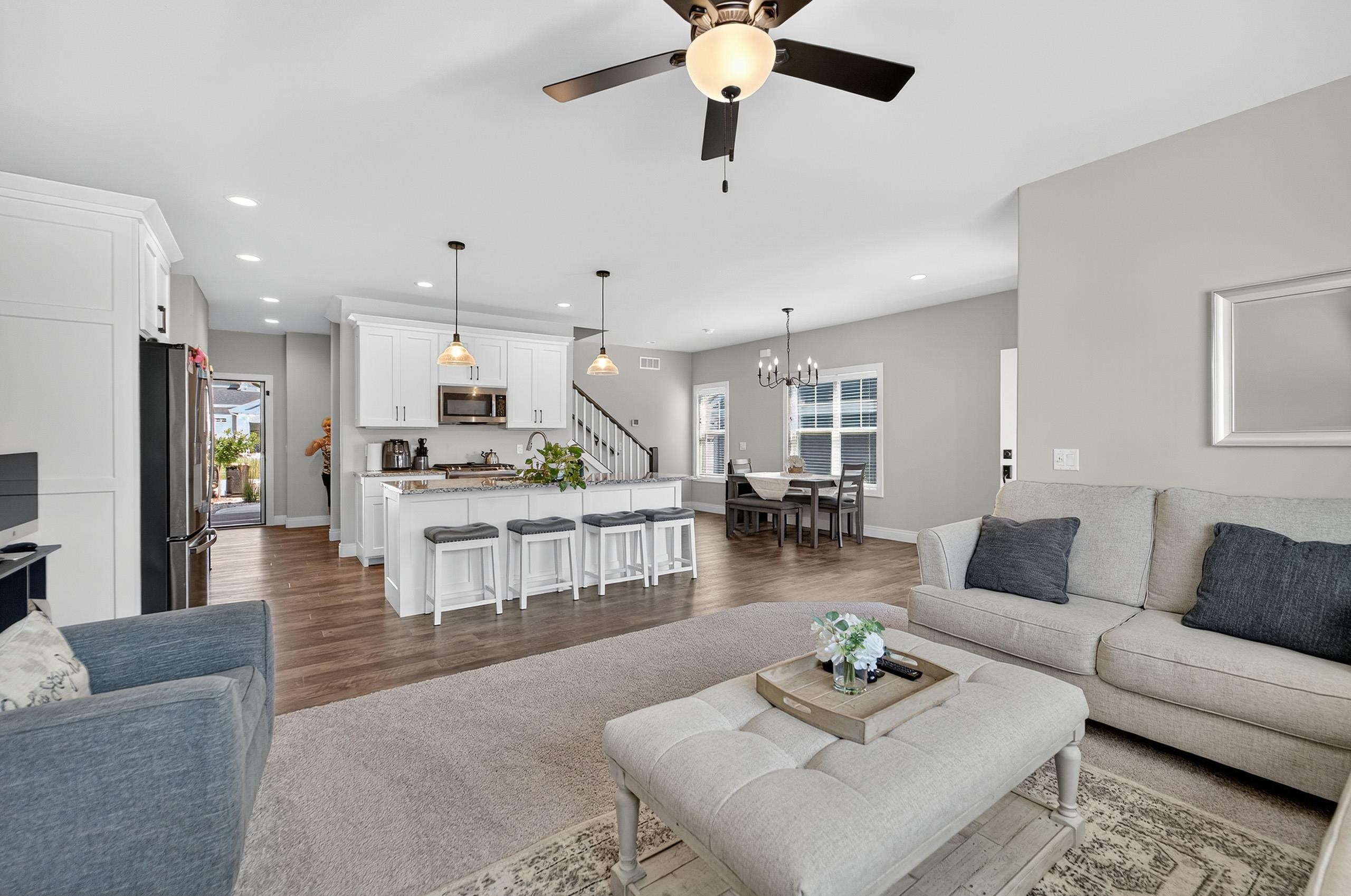 4615 Bellflower Drive