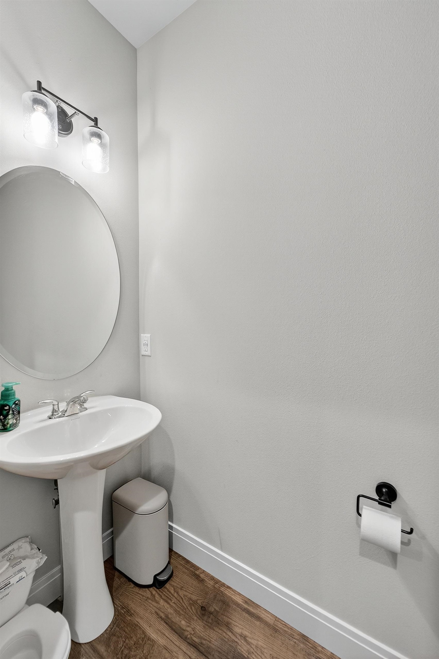 4615 Bellflower Drive