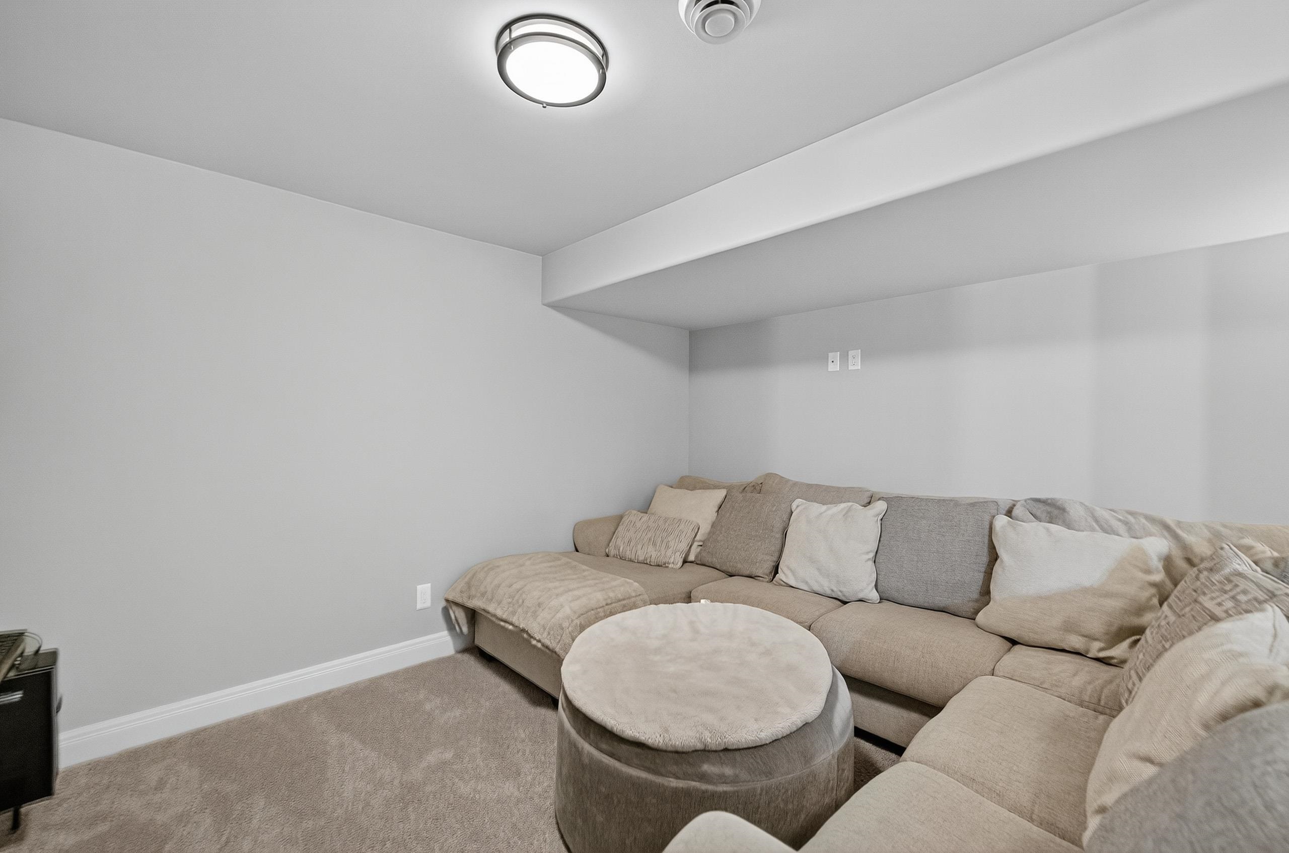 4615 Bellflower Drive