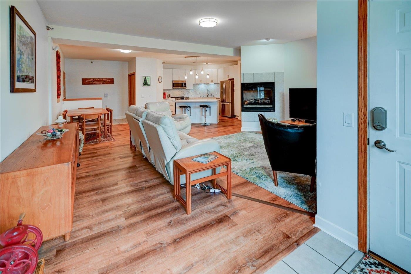 3027 Providence Street Unit: 4