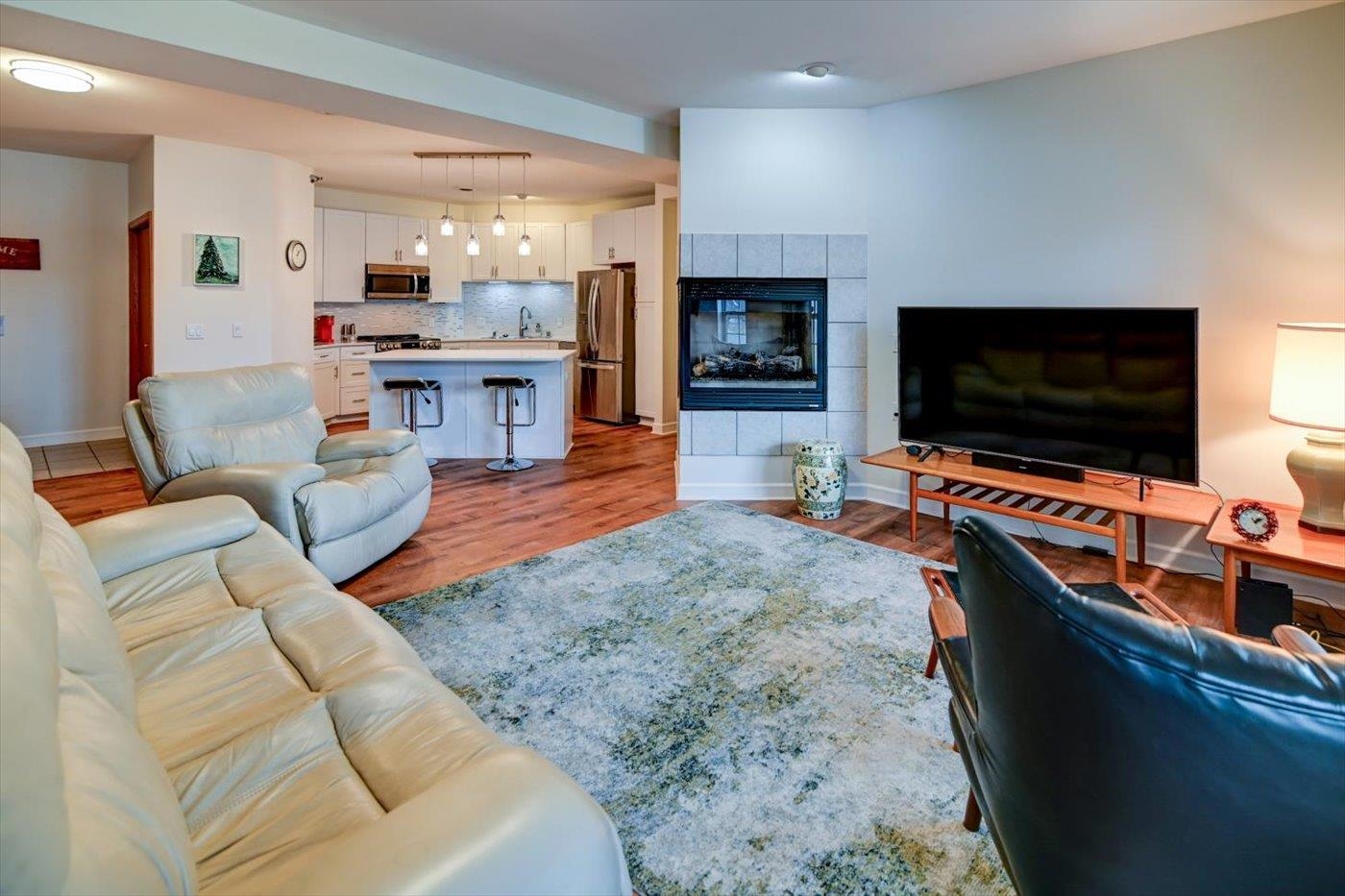 3027 Providence Street Unit: 4