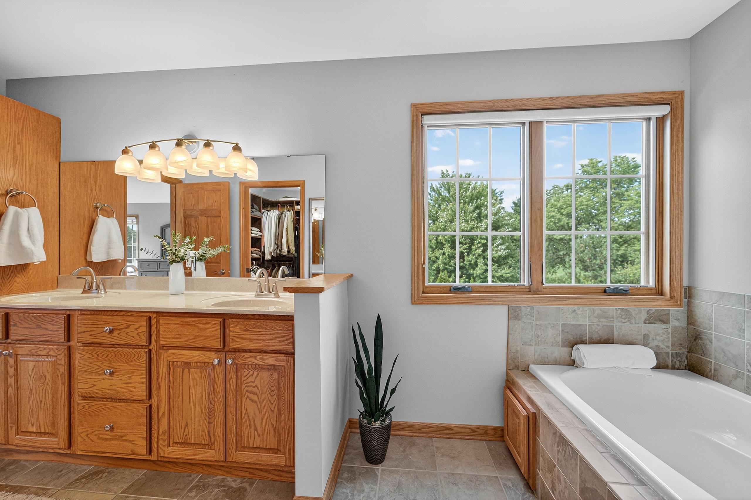 1 Fawn Ridge Circle