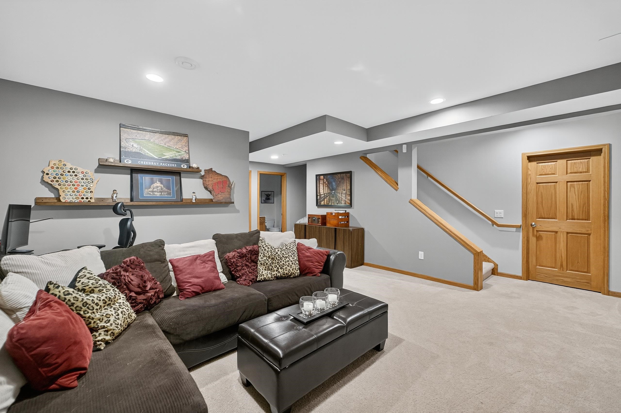 1 Fawn Ridge Circle