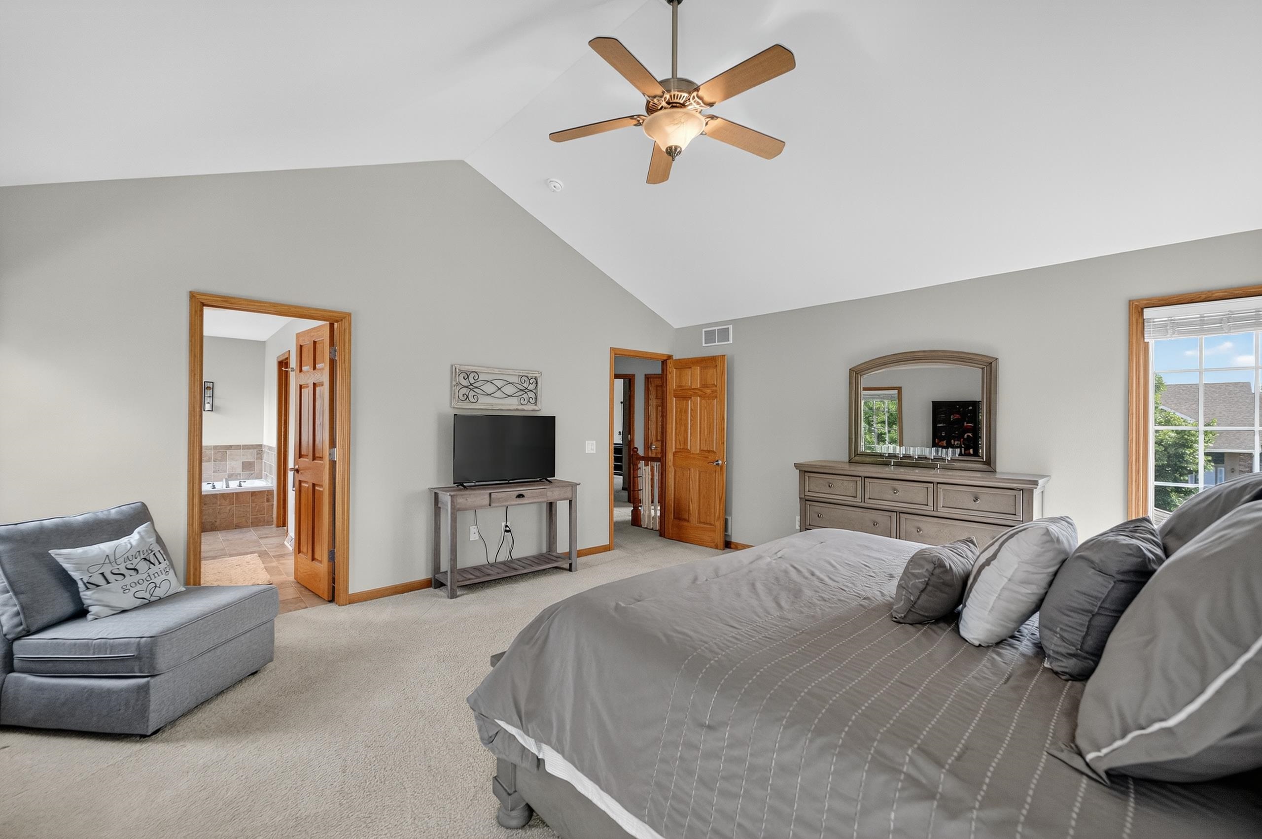 1 Fawn Ridge Circle