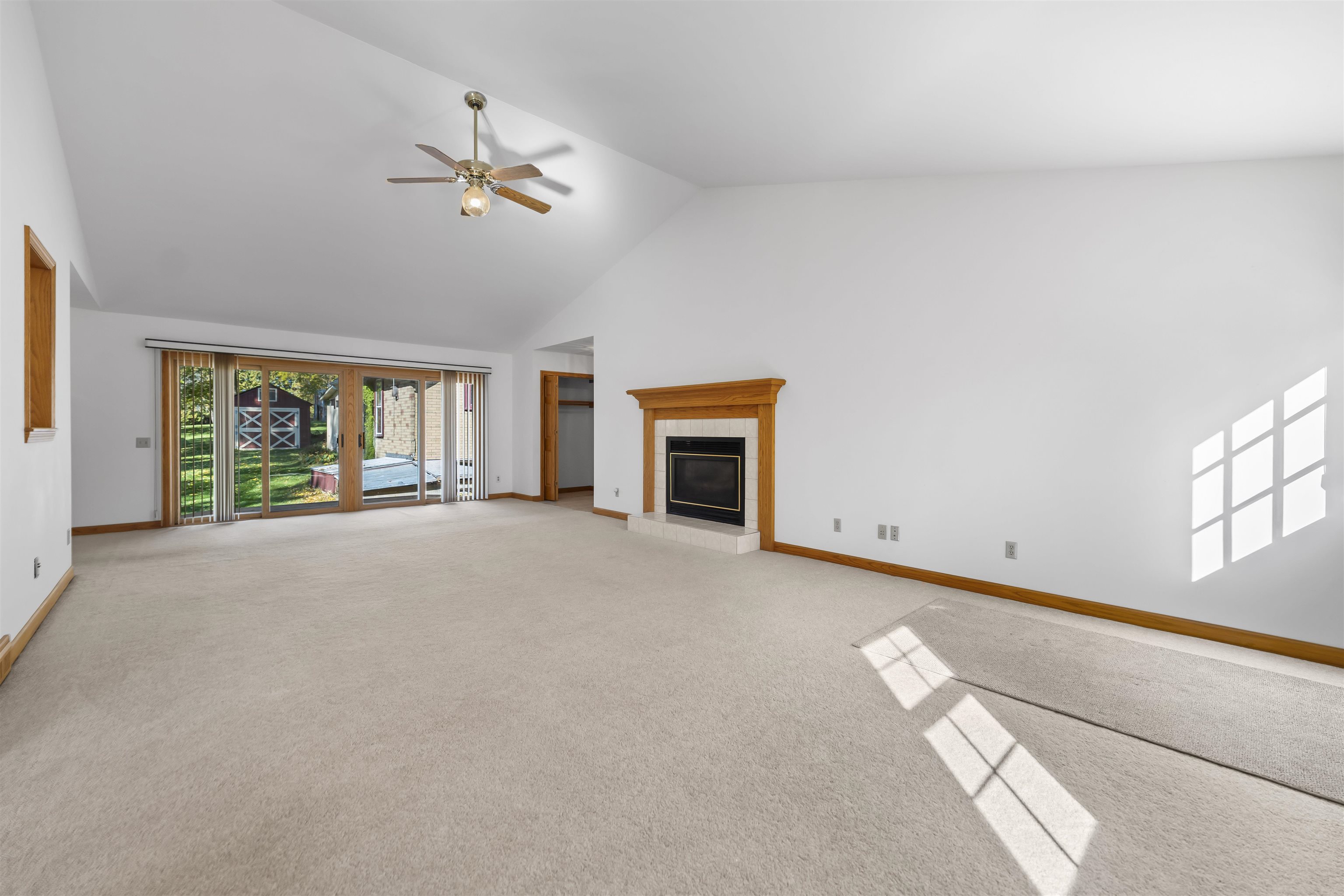 4909 Felland Road