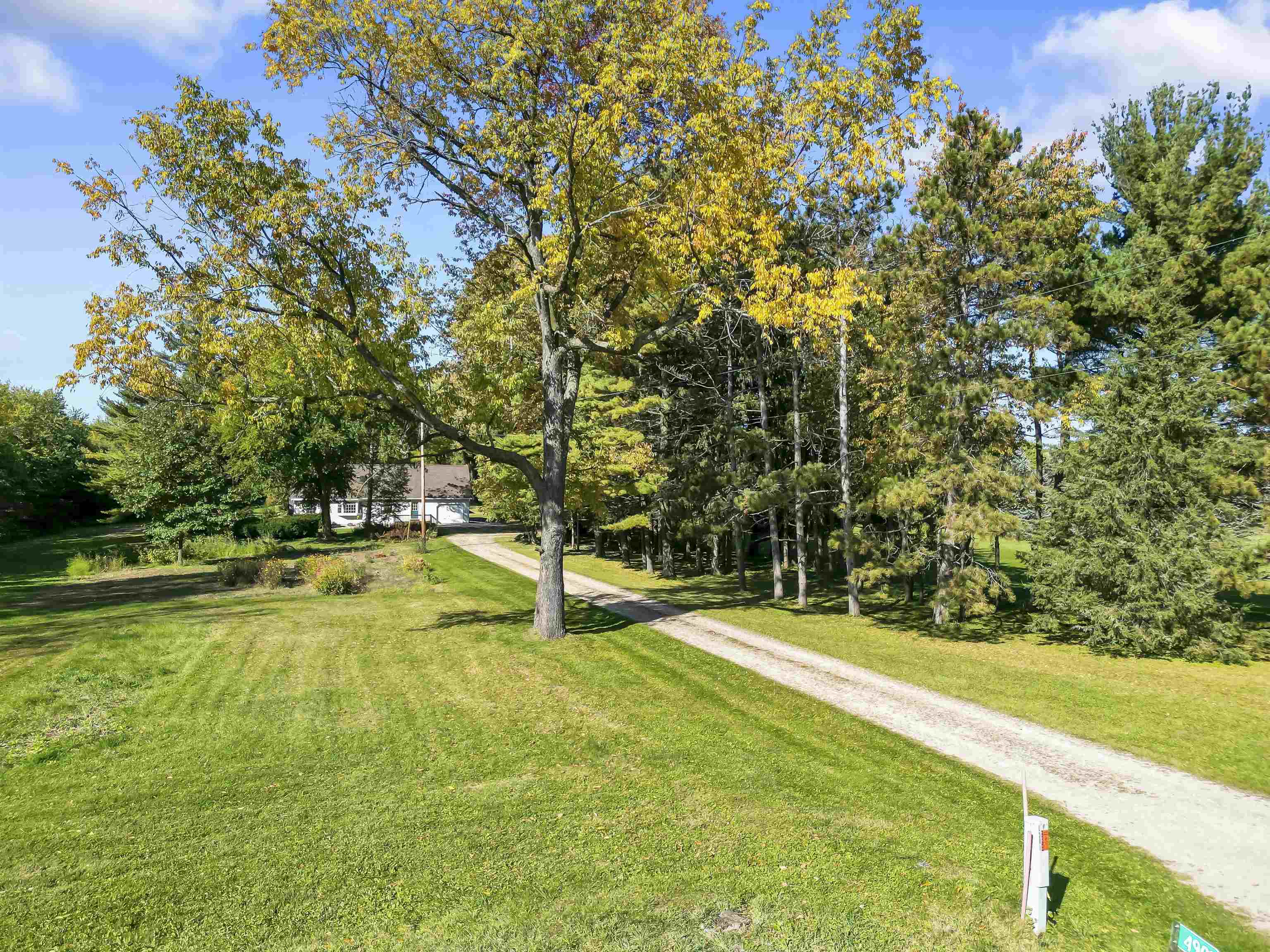4909 Felland Road
