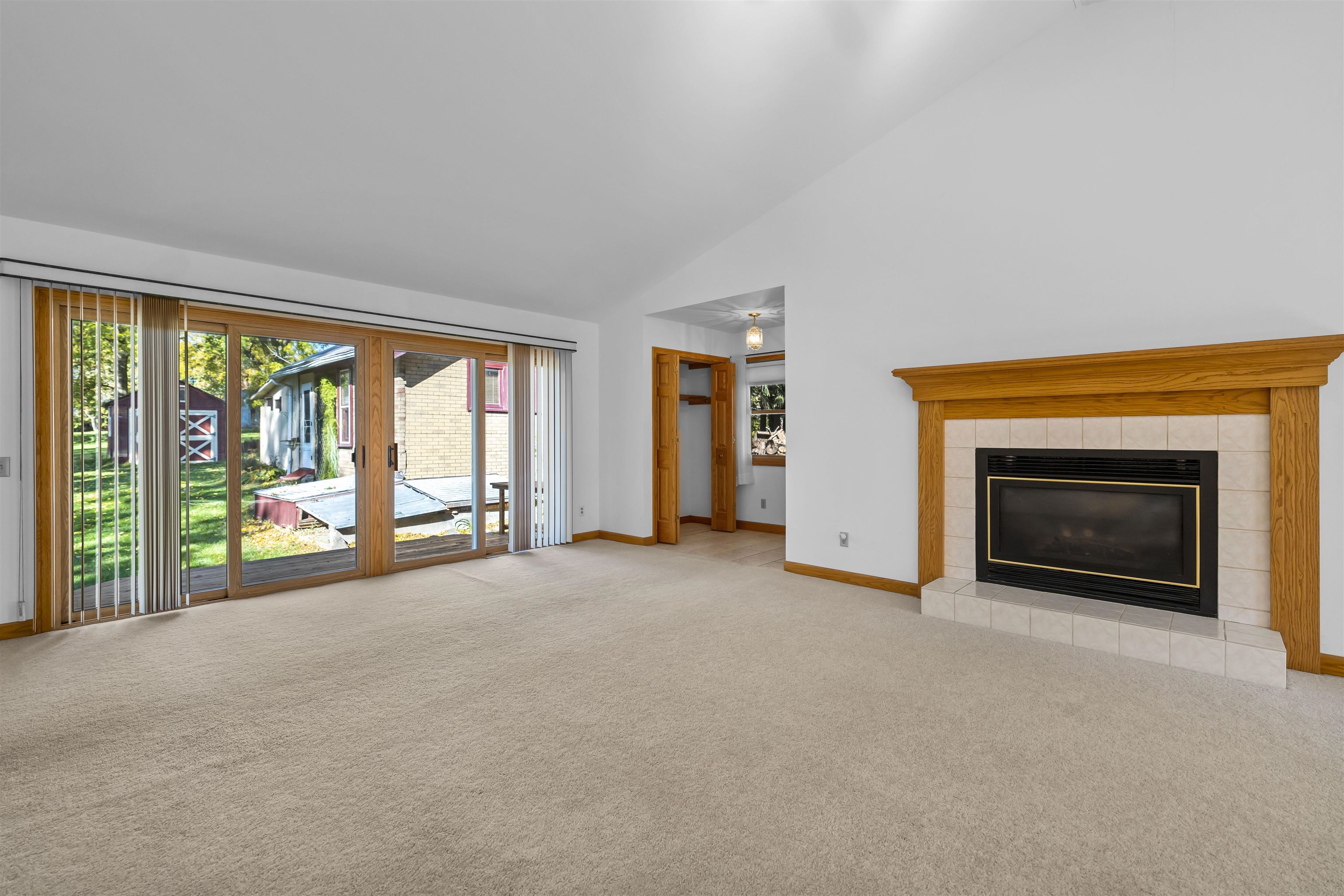 4909 Felland Road