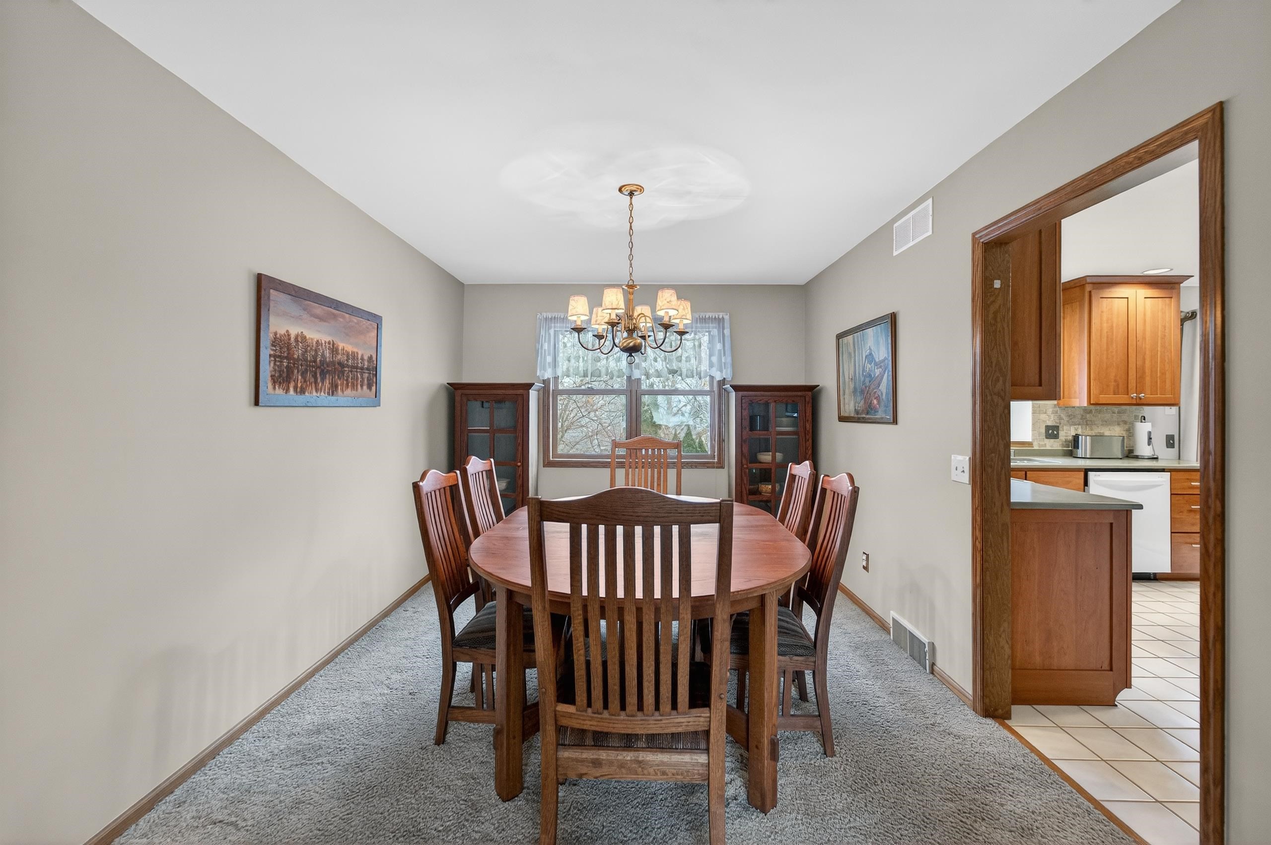 2925 Maple Run Drive