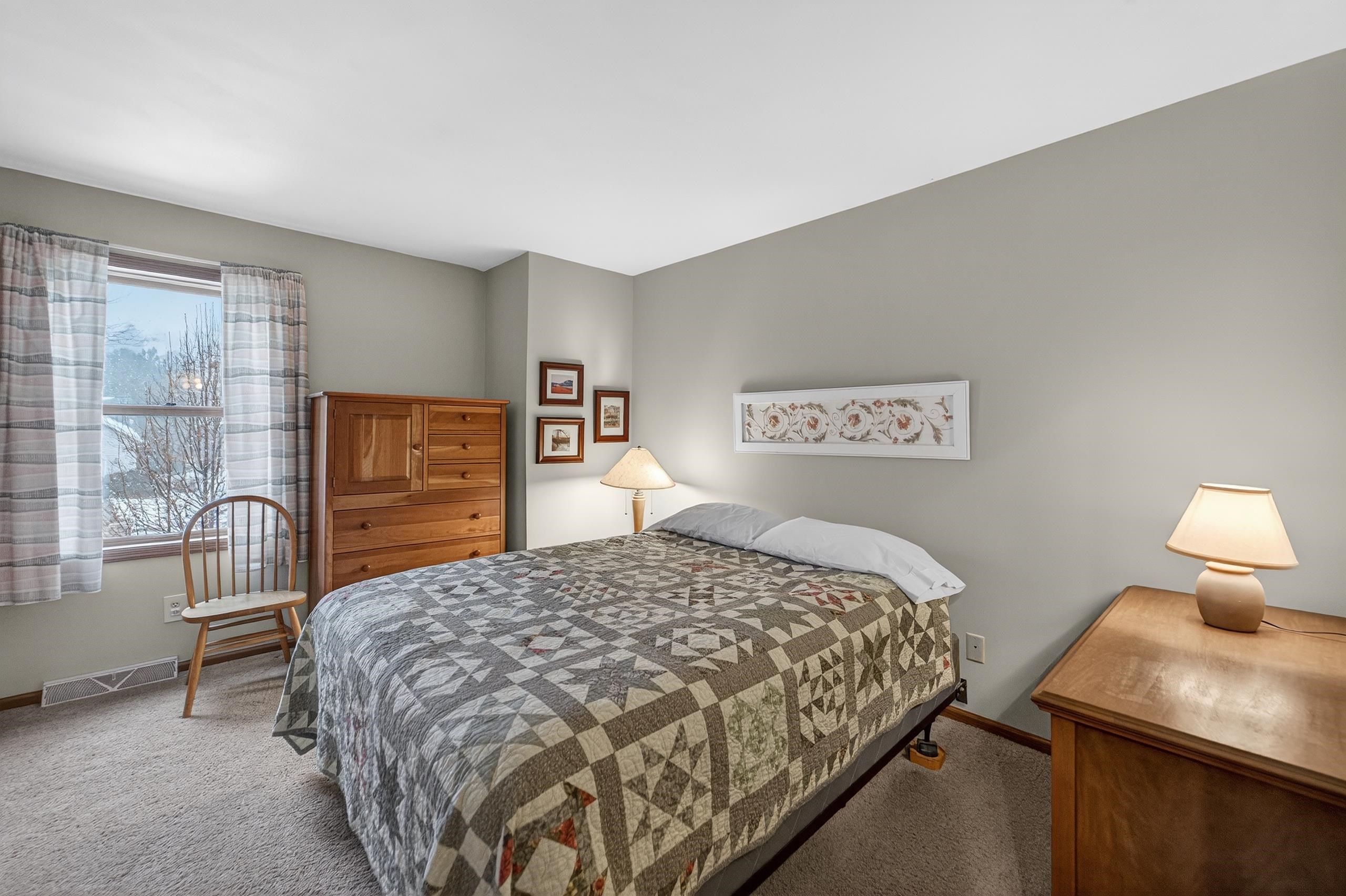 2925 Maple Run Drive