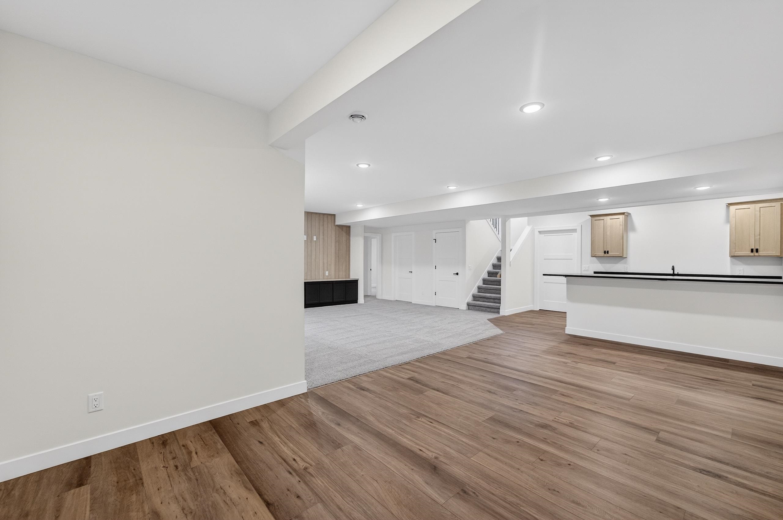 7711 Stonecrop Way