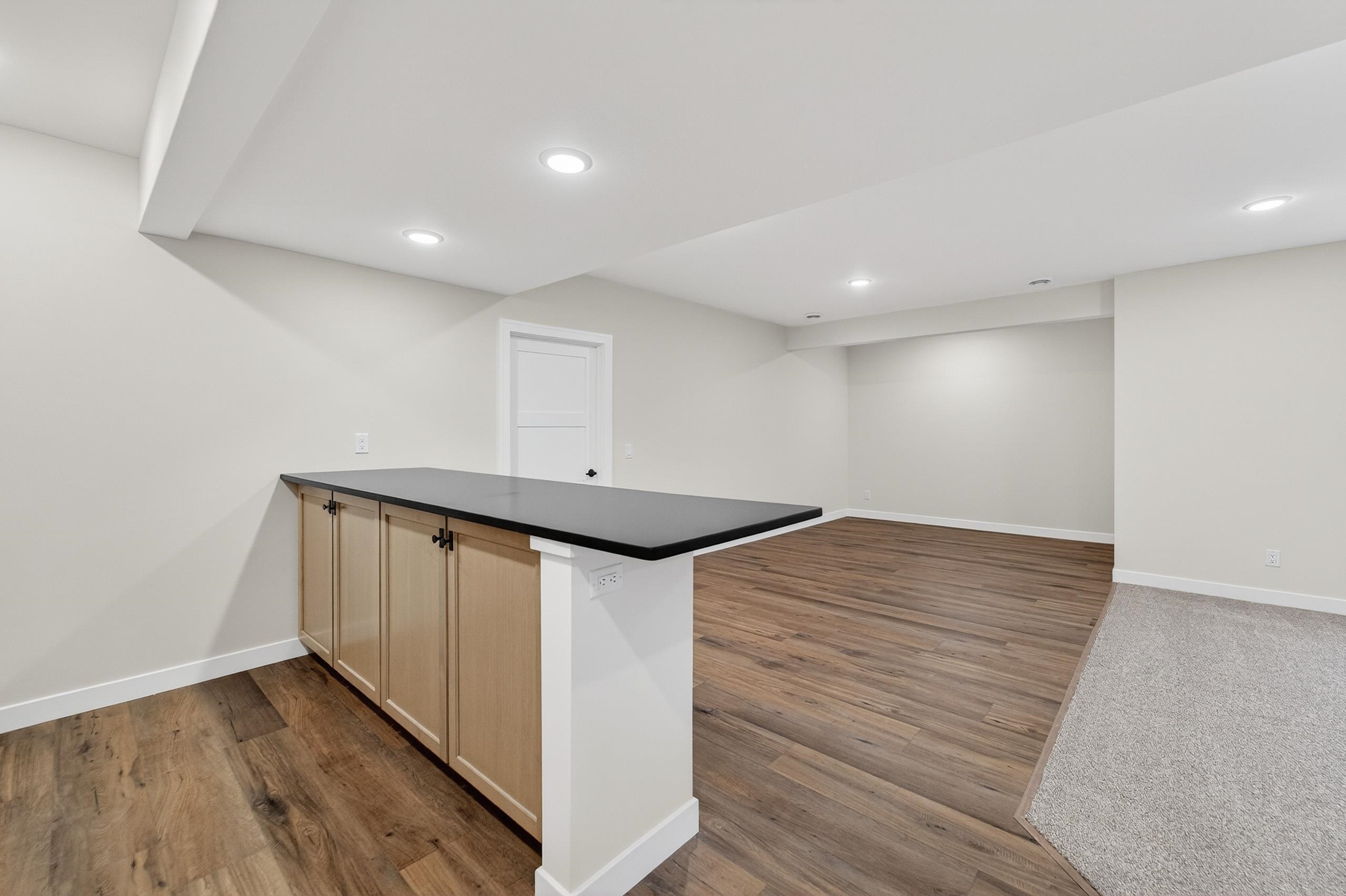 7711 Stonecrop Way