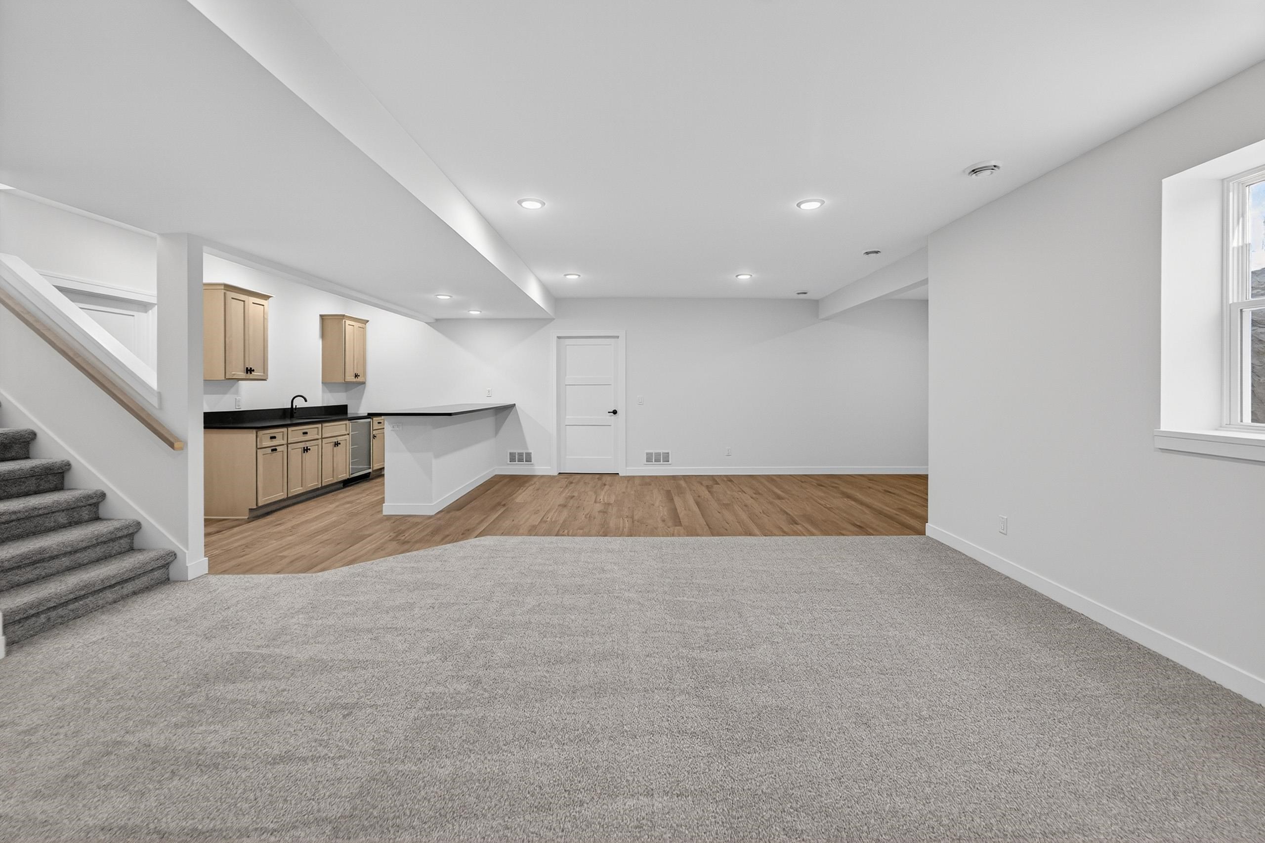 7711 Stonecrop Way